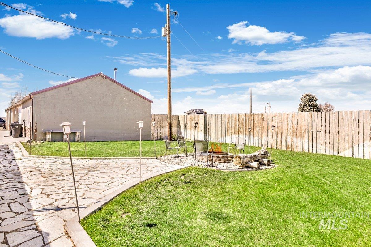 2040 E 2200 N, Twin Falls, Idaho 83301, 9 Bedrooms, 6 Bathrooms, Residential For Sale, Price $1,240,000, 98951137