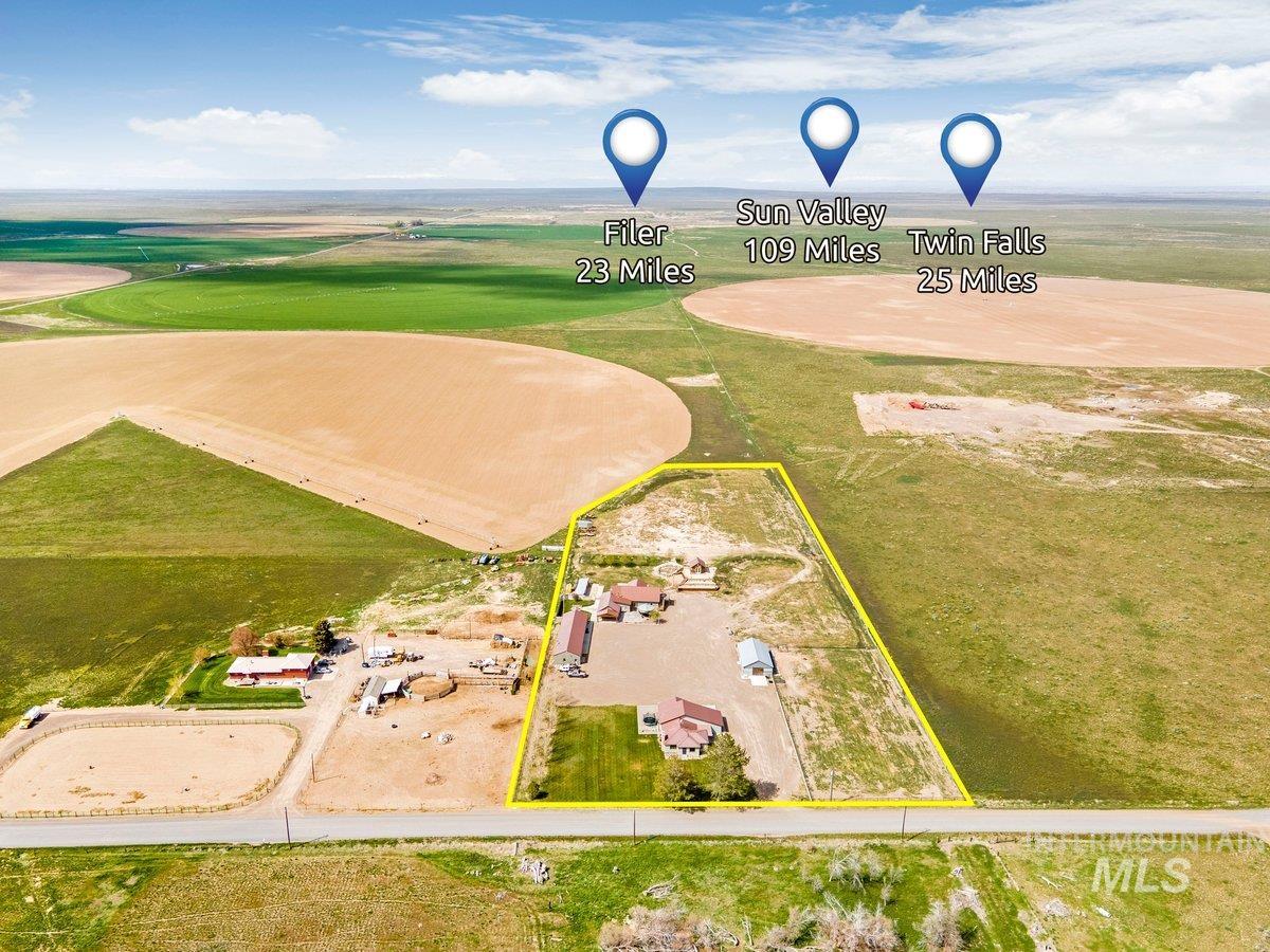 2040 E 2200 N, Twin Falls, Idaho 83301, 9 Bedrooms, 6 Bathrooms, Residential For Sale, Price $1,240,000, 98951137