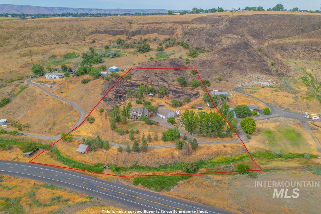 965 Horse Lane, Lewiston, Idaho 83501, 3 Bedrooms, 4 Bathrooms, Residential For Sale, Price $849,900, 98951152