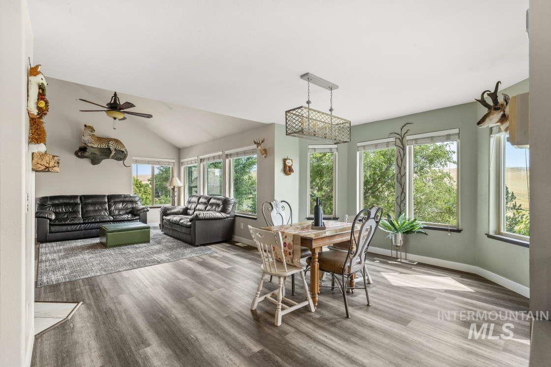 965 Horse Lane, Lewiston, Idaho 83501, 3 Bedrooms, 4 Bathrooms, Residential For Sale, Price $849,900, 98951152