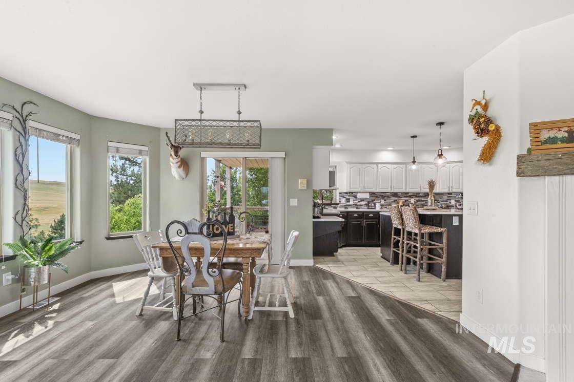 965 Horse Lane, Lewiston, Idaho 83501, 3 Bedrooms, 4 Bathrooms, Residential For Sale, Price $849,900, 98951152