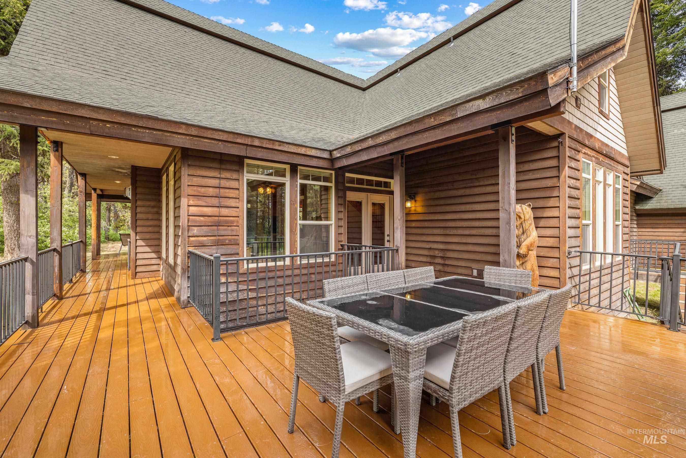 14199 Franklin Rd, McCall, Idaho 83638, 3 Bedrooms, 3.5 Bathrooms, Residential For Sale, Price $1,425,000, 98951158