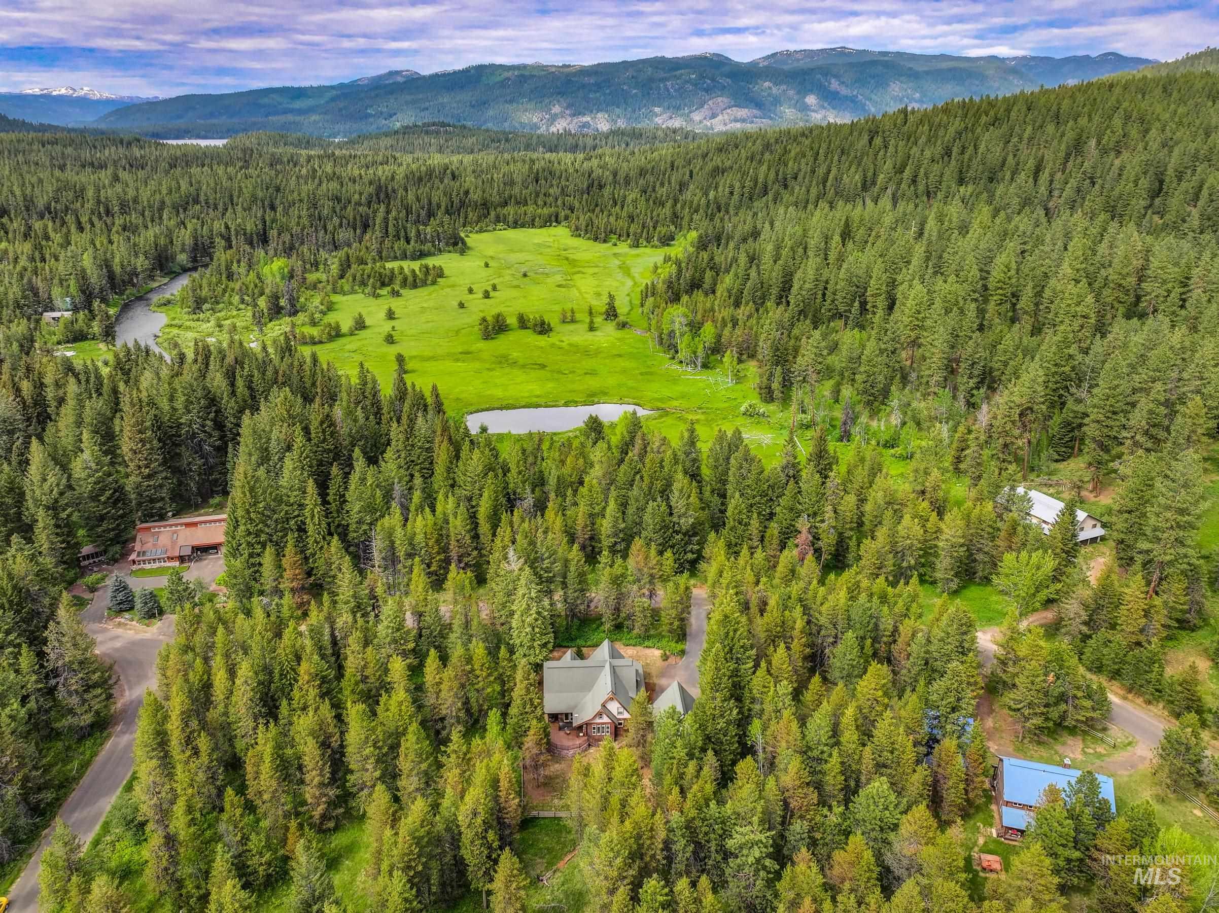 14199 Franklin Rd, McCall, Idaho 83638, 3 Bedrooms, 3.5 Bathrooms, Residential For Sale, Price $1,425,000, 98951158