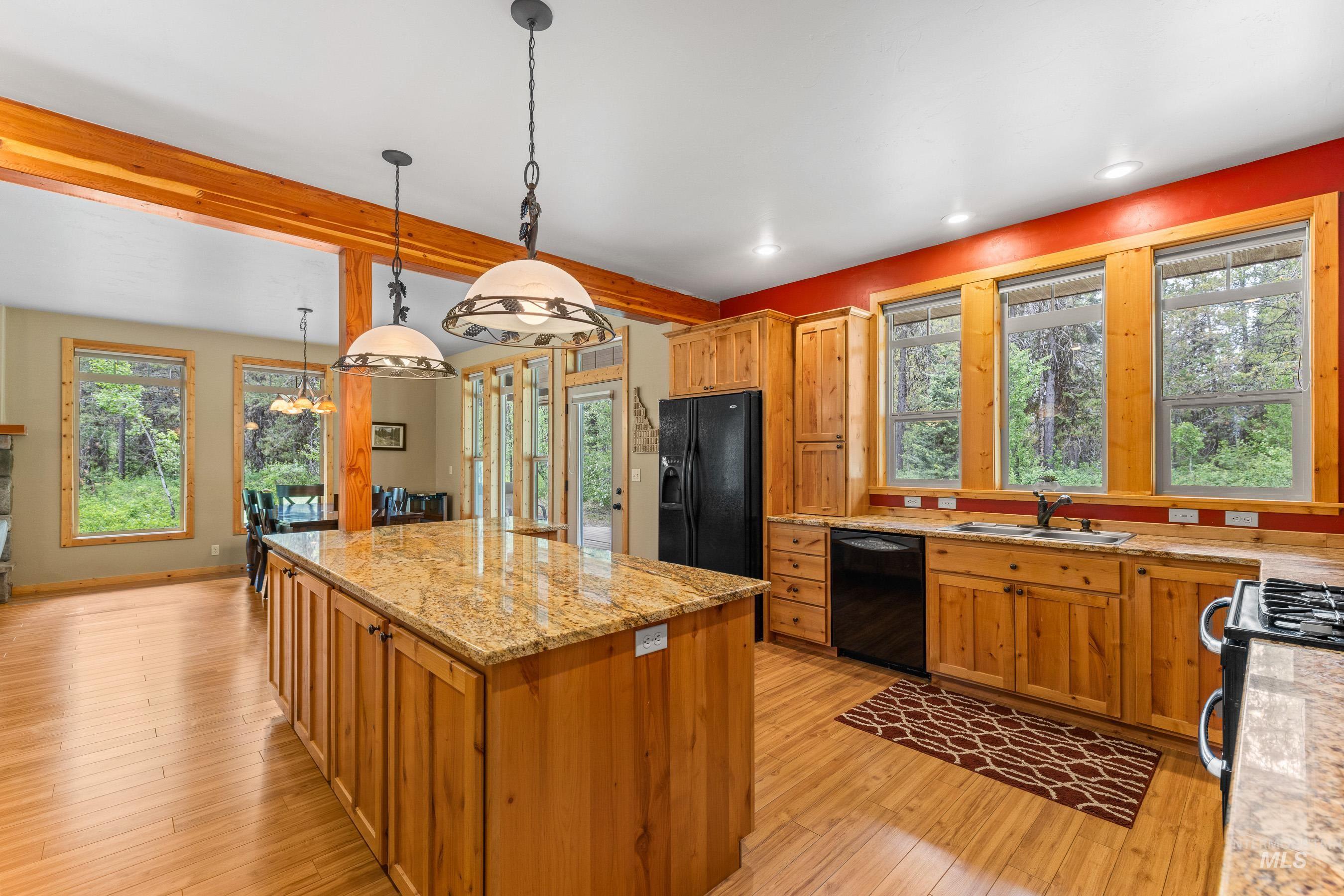 14199 Franklin Rd, McCall, Idaho 83638, 3 Bedrooms, 3.5 Bathrooms, Residential For Sale, Price $1,425,000, 98951158