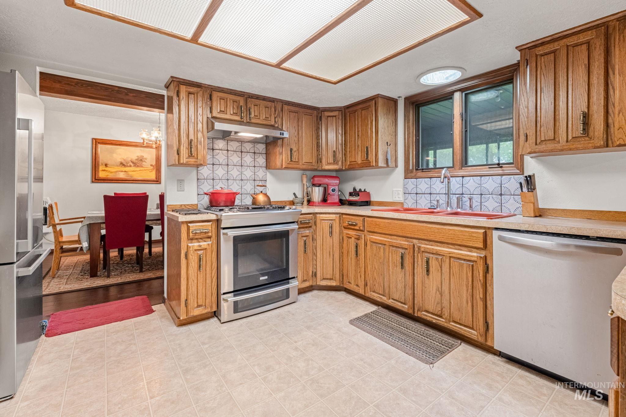 4 N 100 W, Fairfield, Idaho 83327, 3 Bedrooms, 2 Bathrooms, Residential For Sale, Price $460,000, 98951159