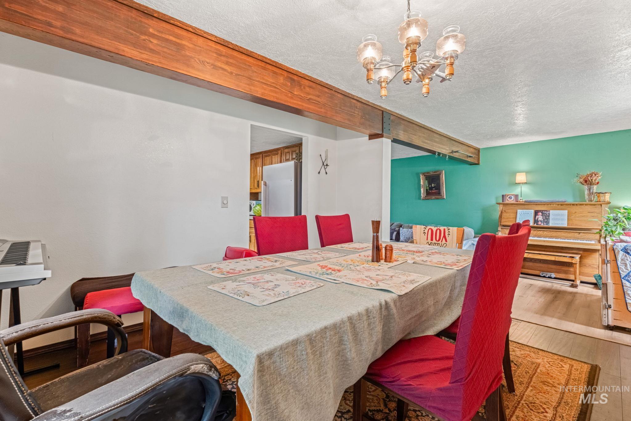 4 N 100 W, Fairfield, Idaho 83327, 3 Bedrooms, 2 Bathrooms, Residential For Sale, Price $460,000, 98951159