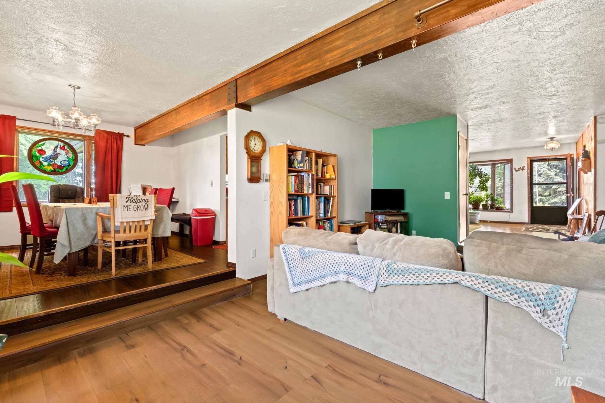 4 N 100 W, Fairfield, Idaho 83327, 3 Bedrooms, 2 Bathrooms, Residential For Sale, Price $460,000, 98951159