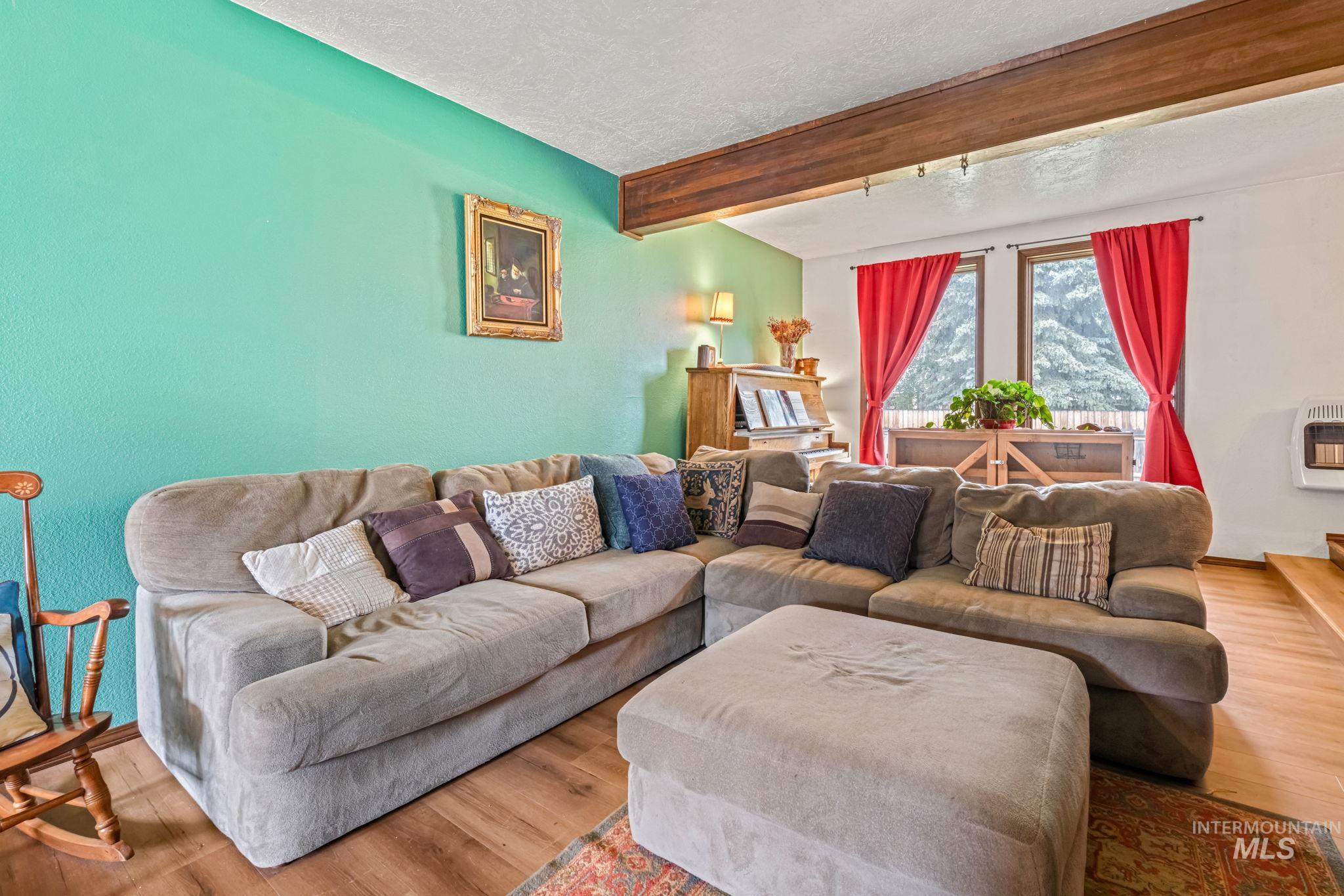 4 N 100 W, Fairfield, Idaho 83327, 3 Bedrooms, 2 Bathrooms, Residential For Sale, Price $460,000, 98951159