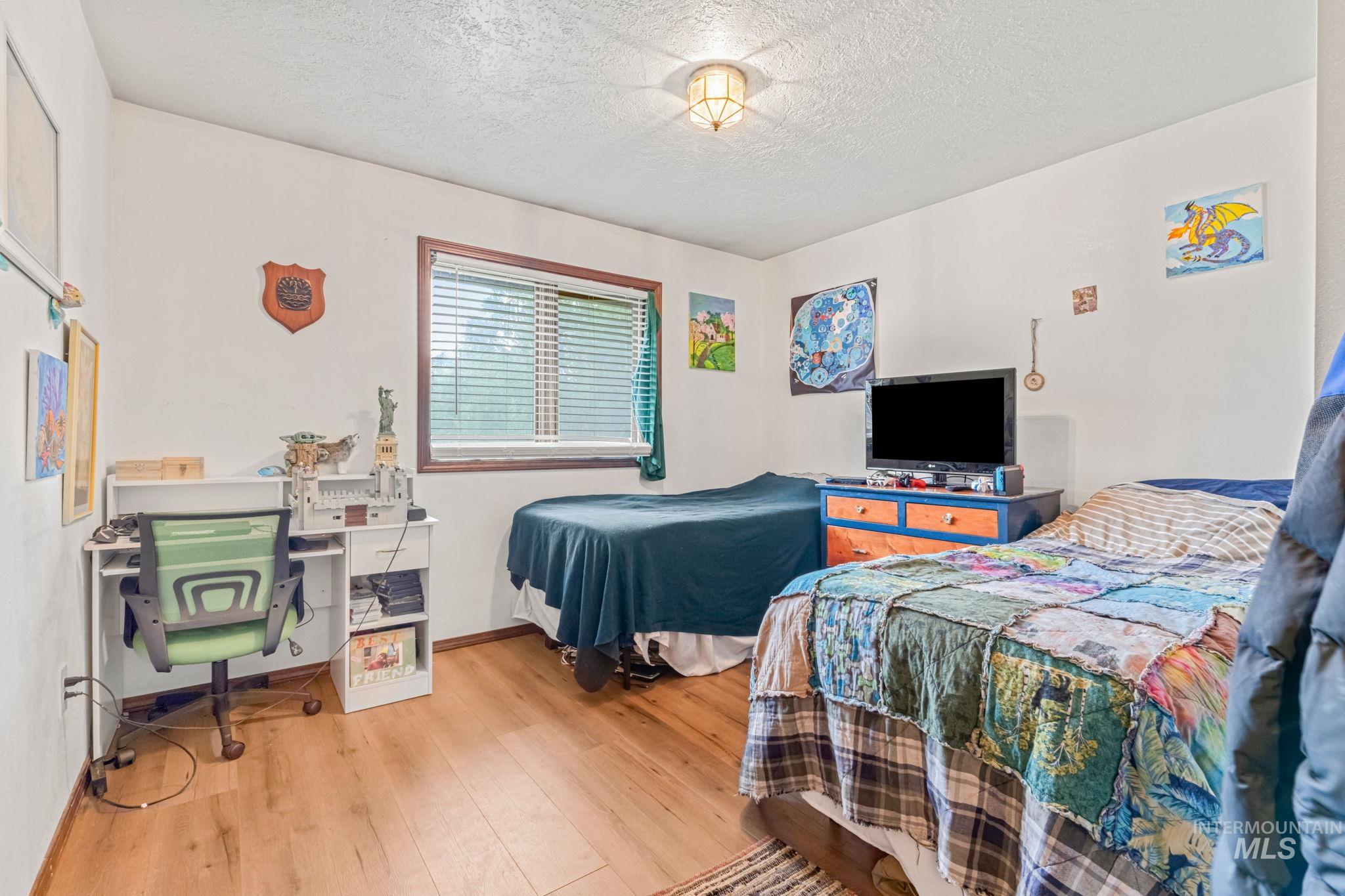 4 N 100 W, Fairfield, Idaho 83327, 3 Bedrooms, 2 Bathrooms, Residential For Sale, Price $460,000, 98951159