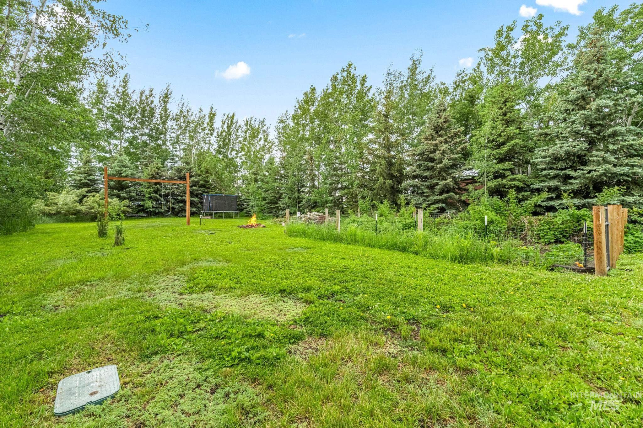 4 N 100 W, Fairfield, Idaho 83327, 3 Bedrooms, 2 Bathrooms, Residential For Sale, Price $460,000, 98951159