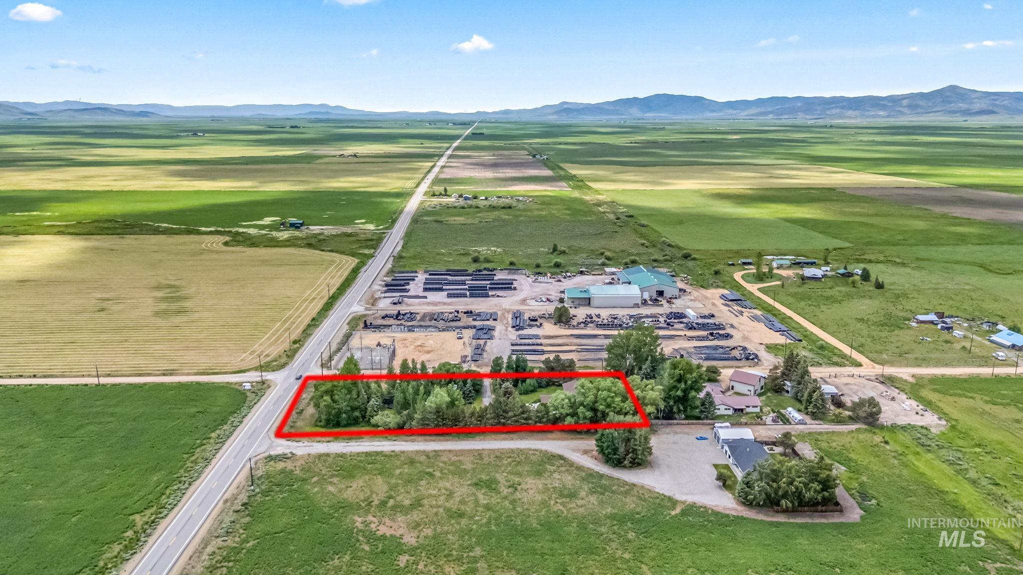 4 N 100 W, Fairfield, Idaho 83327, 3 Bedrooms, 2 Bathrooms, Residential For Sale, Price $460,000, 98951159