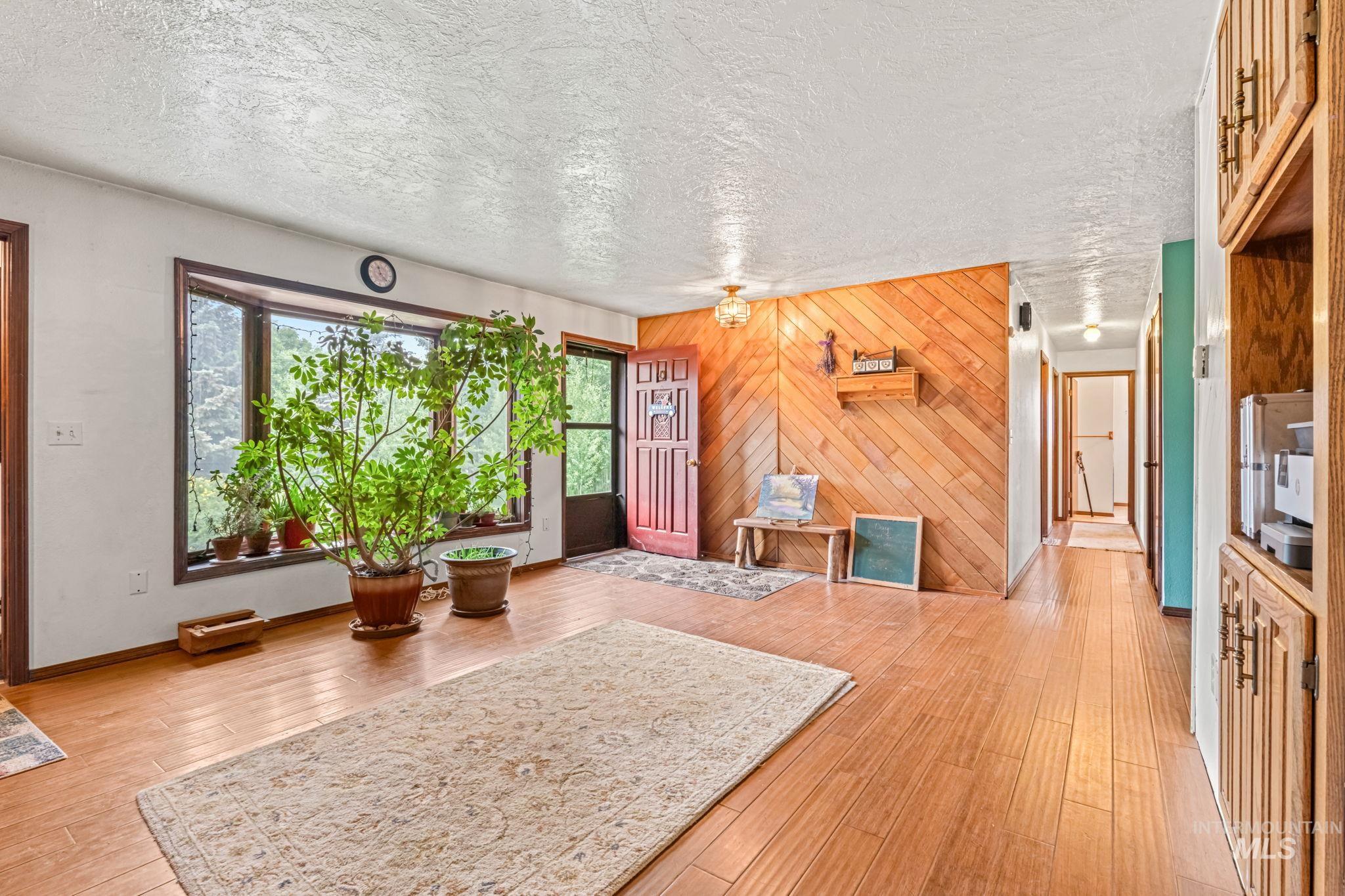 4 N 100 W, Fairfield, Idaho 83327, 3 Bedrooms, 2 Bathrooms, Residential For Sale, Price $460,000, 98951159