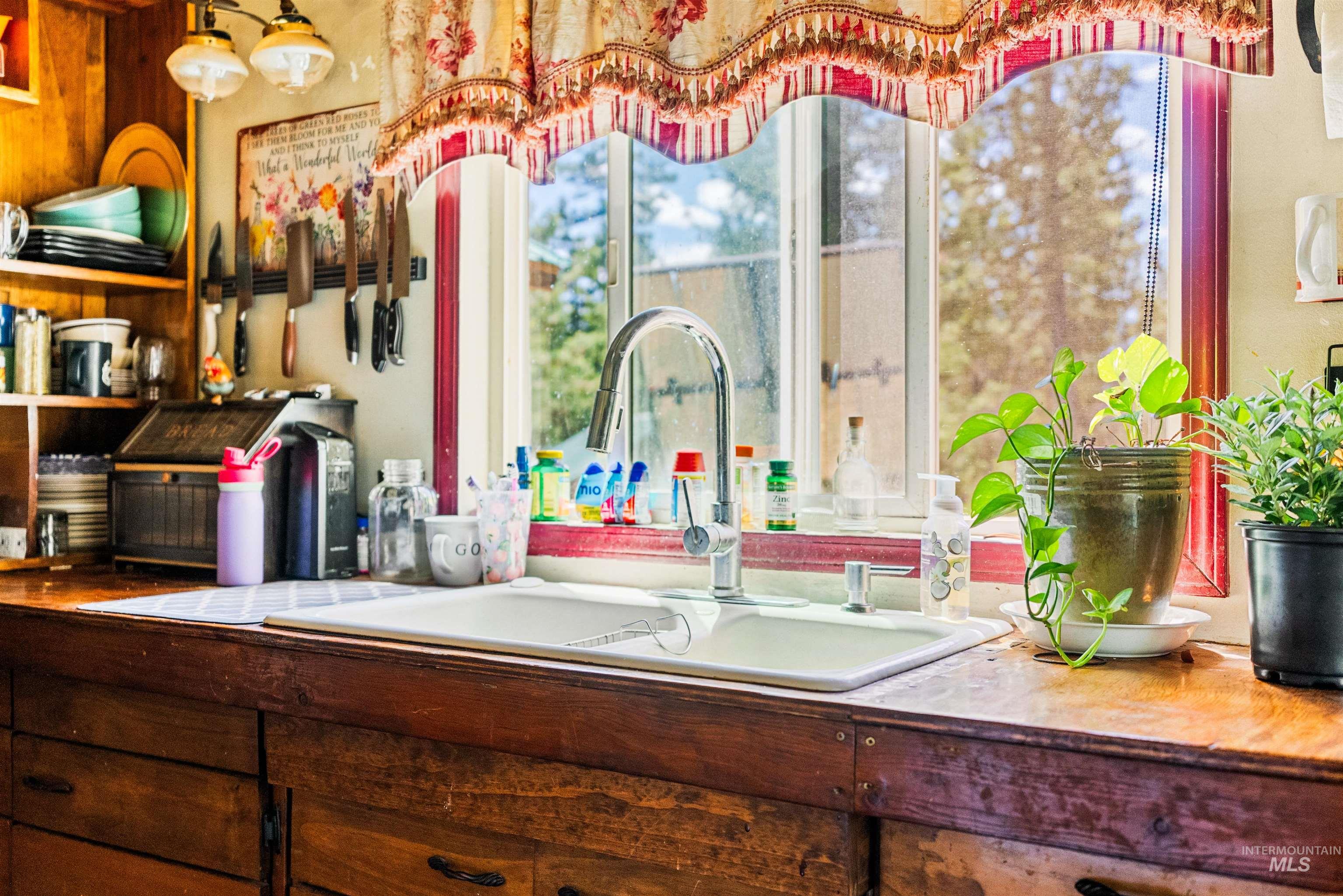 2850 Council Cuprum Road, Council, Idaho 83612, 1 Bedroom, 1 Bathroom, Residential For Sale, Price $519,900, 98951169