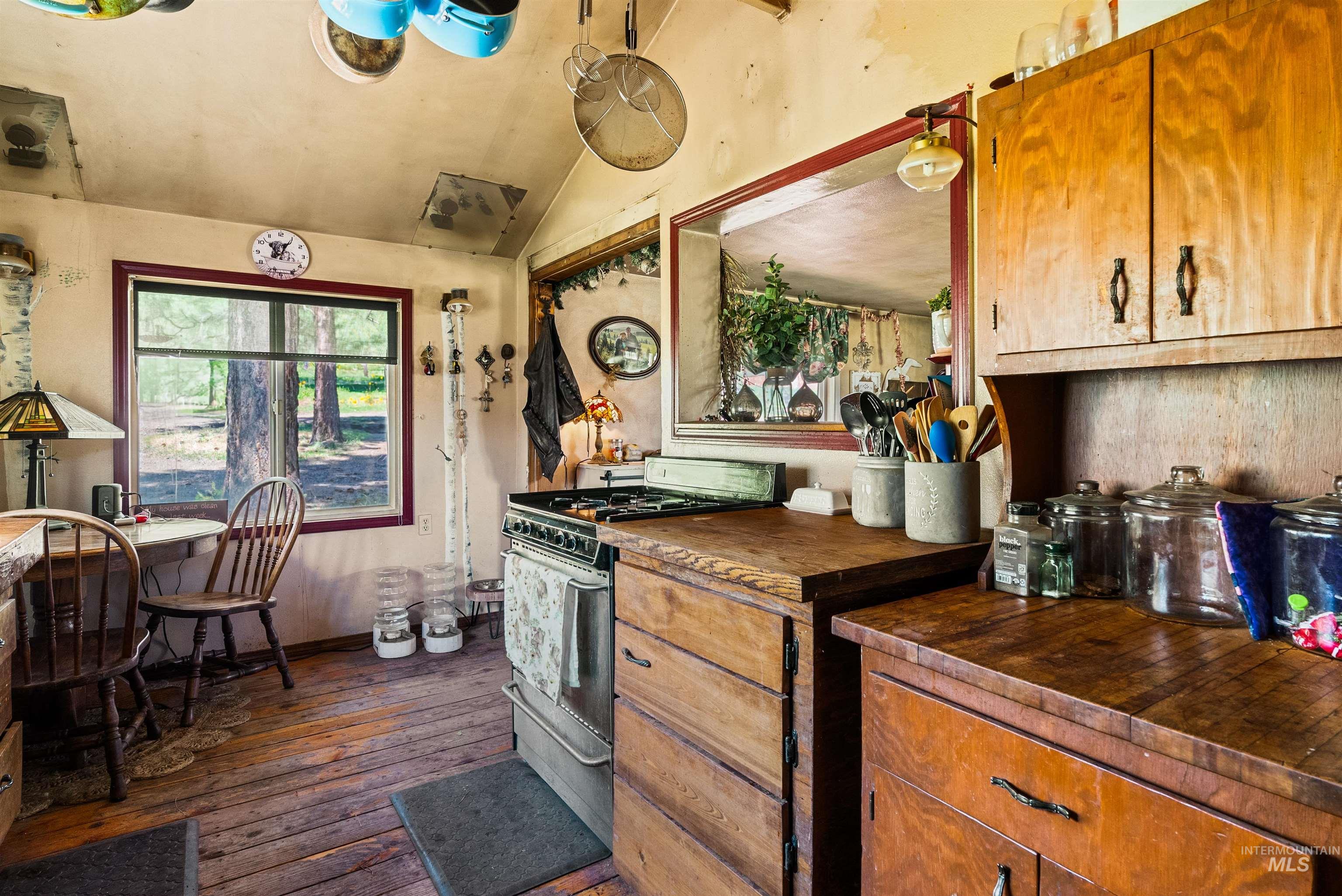 2850 Council Cuprum Road, Council, Idaho 83612, 1 Bedroom, 1 Bathroom, Residential For Sale, Price $519,900, 98951169