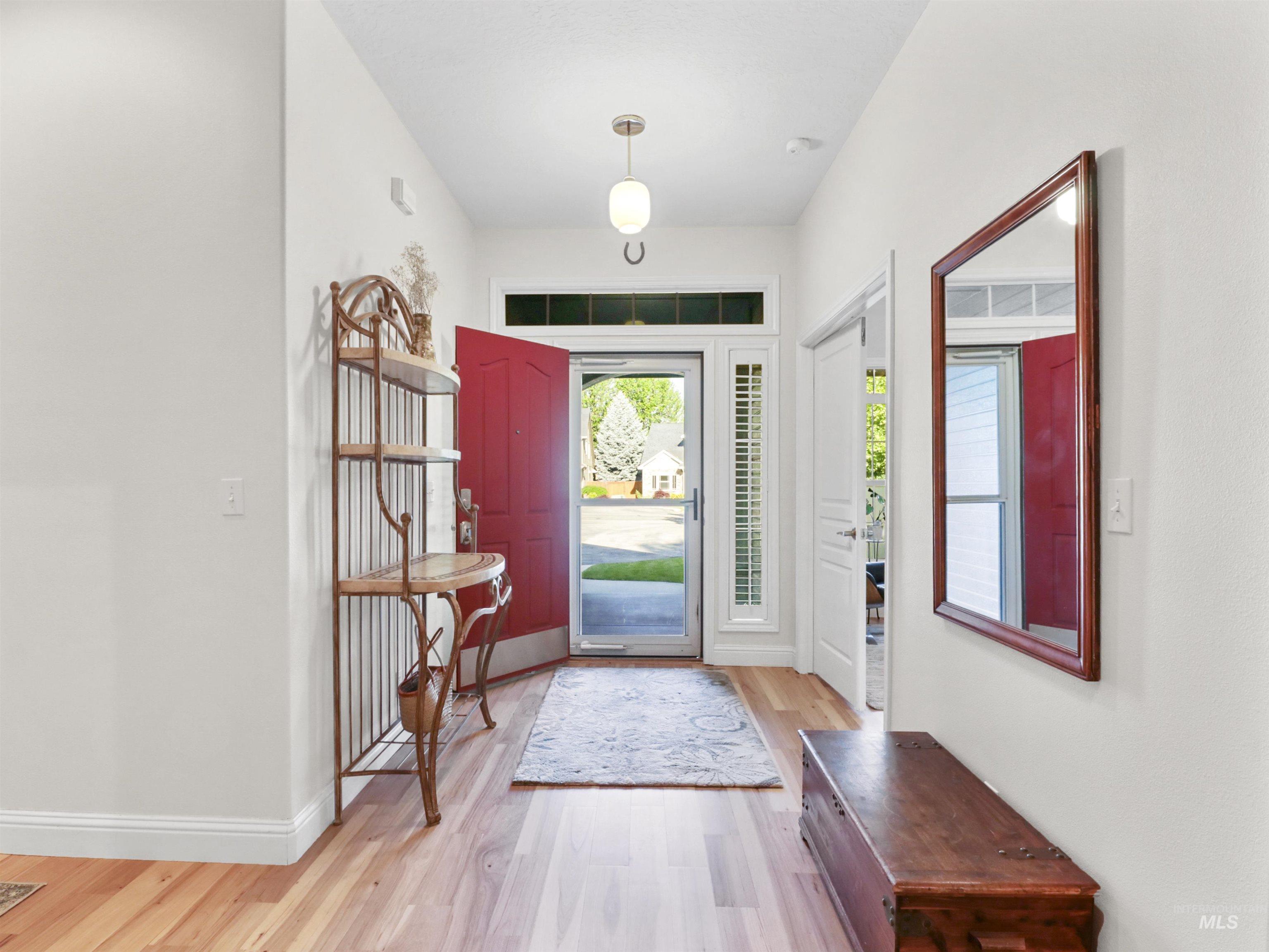 1262 N Forestdale Place, Eagle, Idaho 83616, 4 Bedrooms, 3 Bathrooms, Residential For Sale, Price $699,999, 98951172