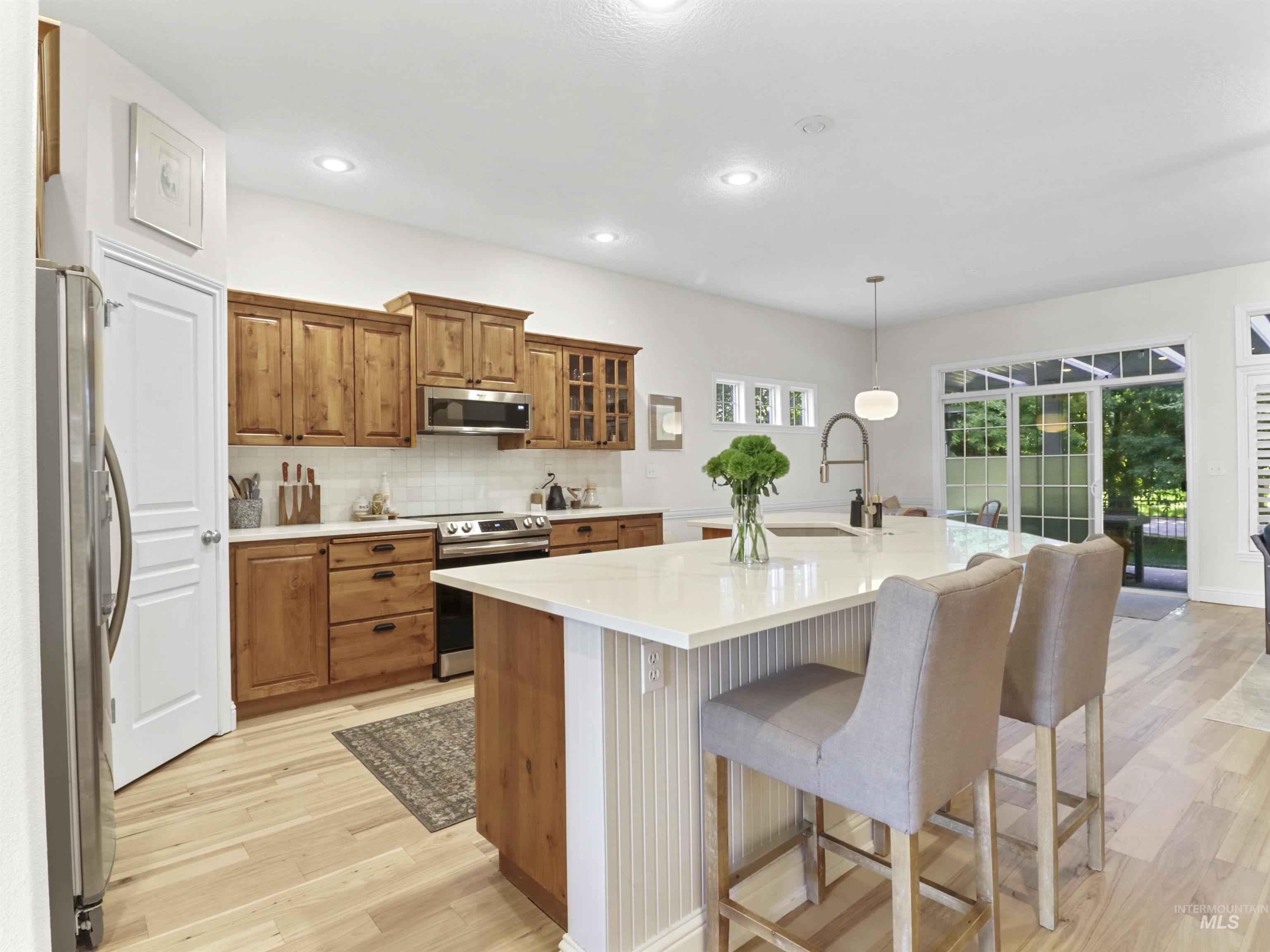 1262 N Forestdale Place, Eagle, Idaho 83616, 4 Bedrooms, 3 Bathrooms, Residential For Sale, Price $699,999, 98951172