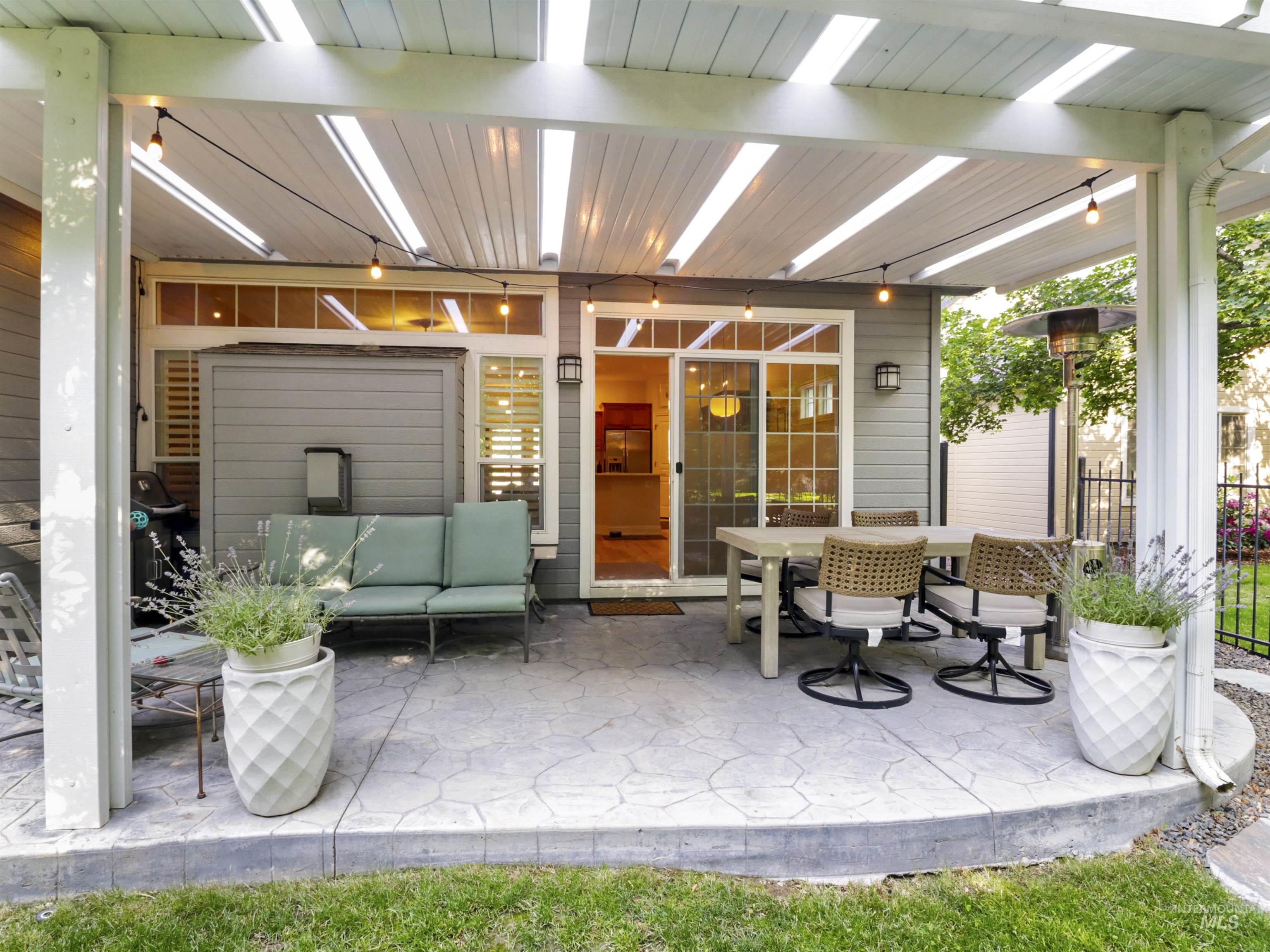 1262 N Forestdale Place, Eagle, Idaho 83616, 4 Bedrooms, 3 Bathrooms, Residential For Sale, Price $699,999, 98951172