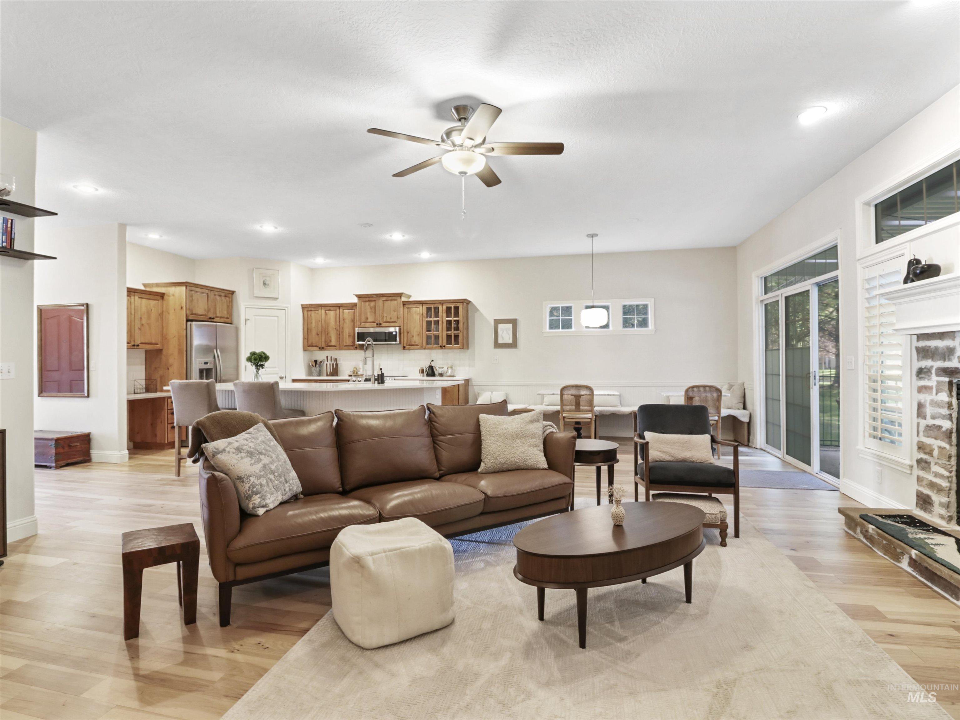 1262 N Forestdale Place, Eagle, Idaho 83616, 4 Bedrooms, 3 Bathrooms, Residential For Sale, Price $699,999, 98951172