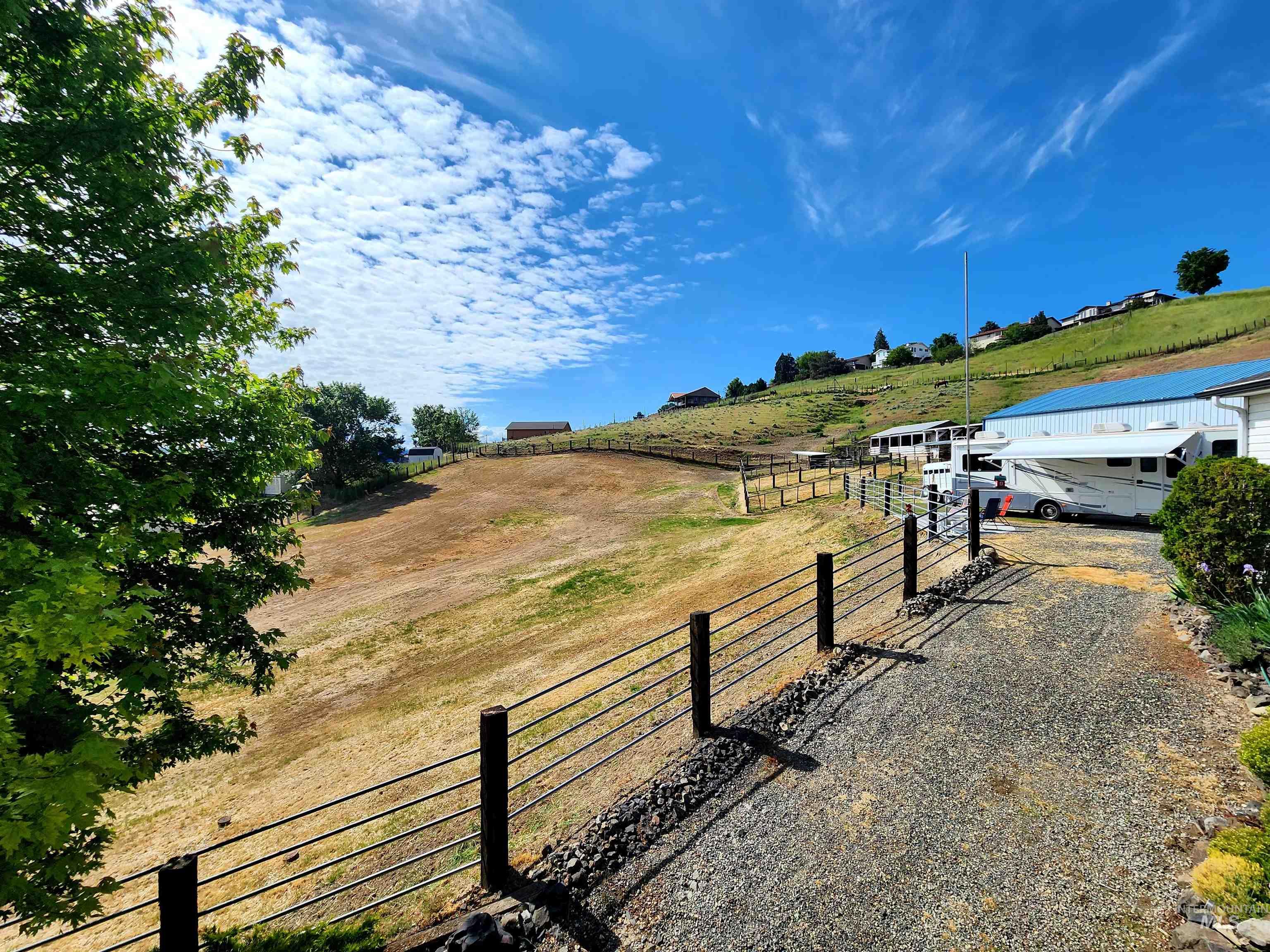 1441 Pound Lane, Clarkston, Washington 99403, 6 Bedrooms, 3.5 Bathrooms, Residential For Sale, Price $1,250,000, 98951180