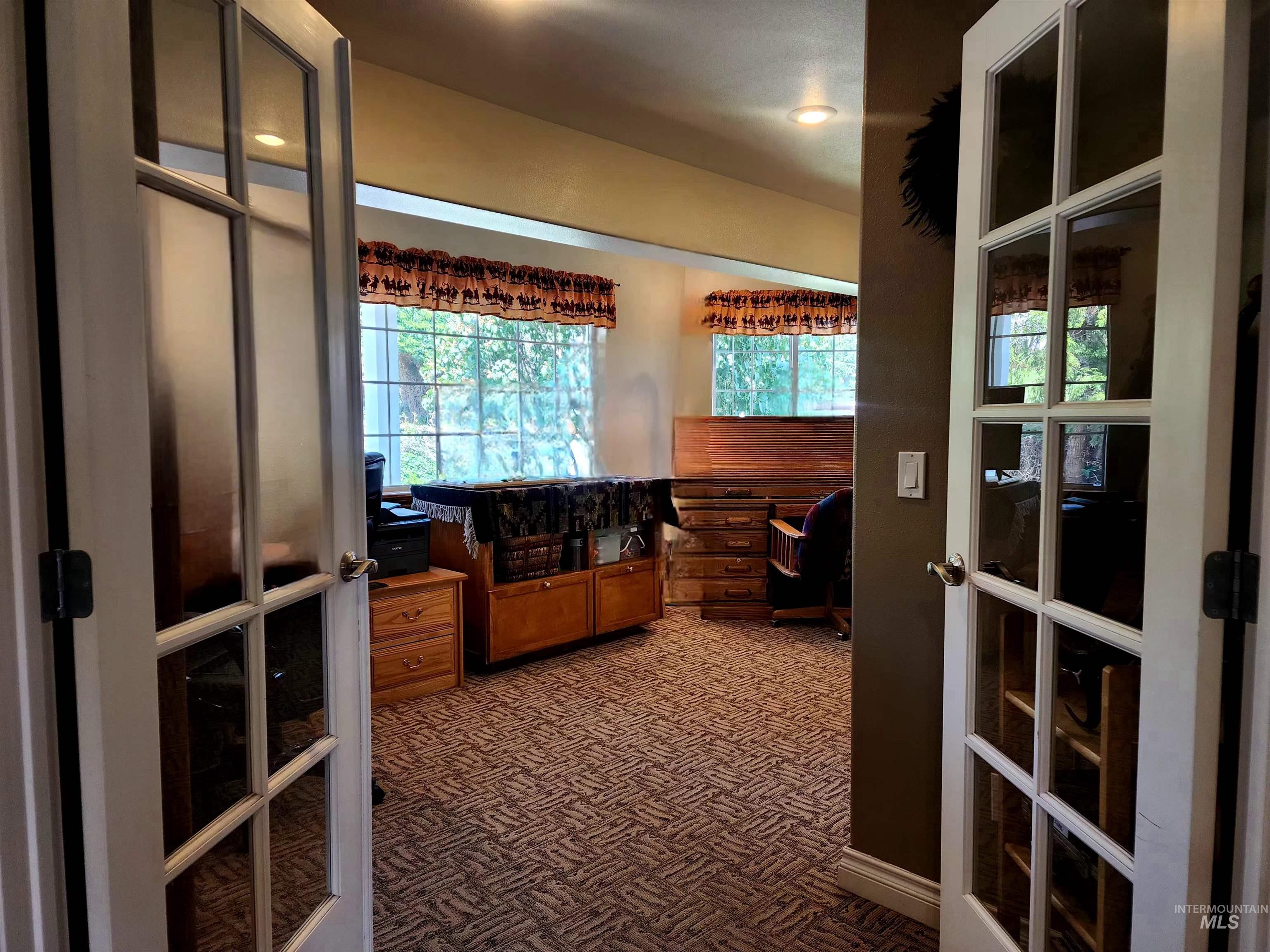 1441 Pound Lane, Clarkston, Washington 99403, 6 Bedrooms, 3.5 Bathrooms, Residential For Sale, Price $1,250,000, 98951180