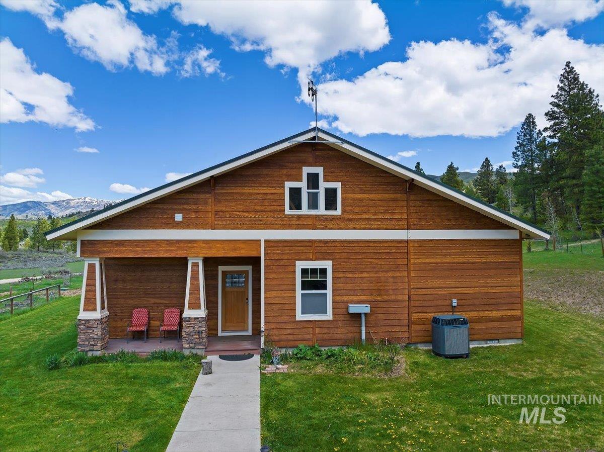 675 W Russell Dr, Prairie, Idaho 83647, 3 Bedrooms, 2 Bathrooms, Residential For Sale, Price $1,250,000, 98951187