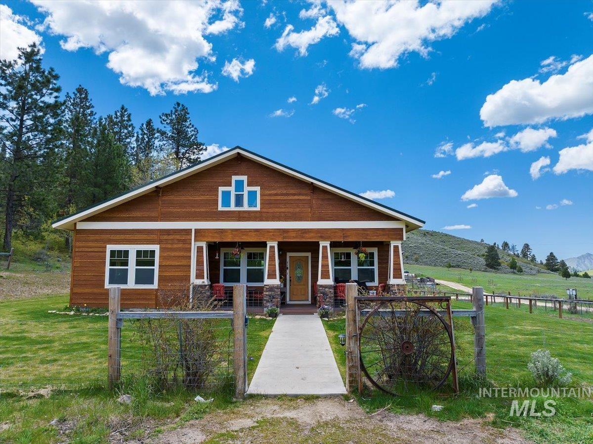 675 W Russell Dr, Prairie, Idaho 83647, 3 Bedrooms, 2 Bathrooms, Residential For Sale, Price $1,250,000, 98951187