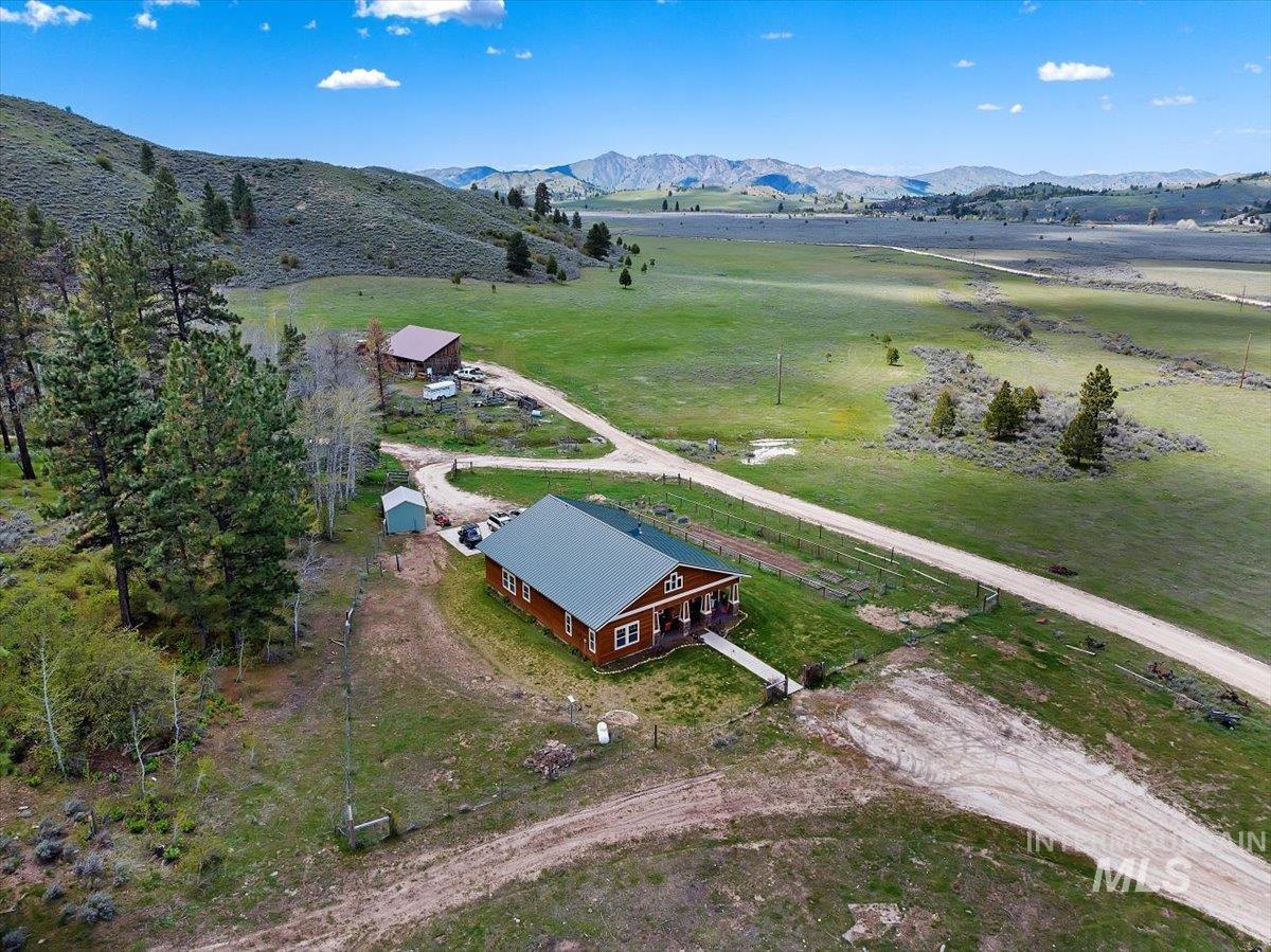 675 W Russell Dr, Prairie, Idaho 83647, 3 Bedrooms, 2 Bathrooms, Residential For Sale, Price $1,250,000, 98951187