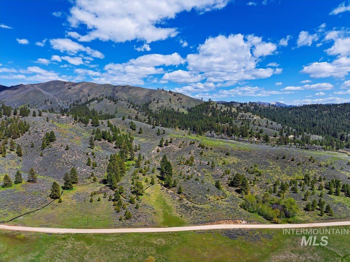 675 W Russell Dr, Prairie, Idaho 83647, 3 Bedrooms, 2 Bathrooms, Residential For Sale, Price $1,250,000, 98951187