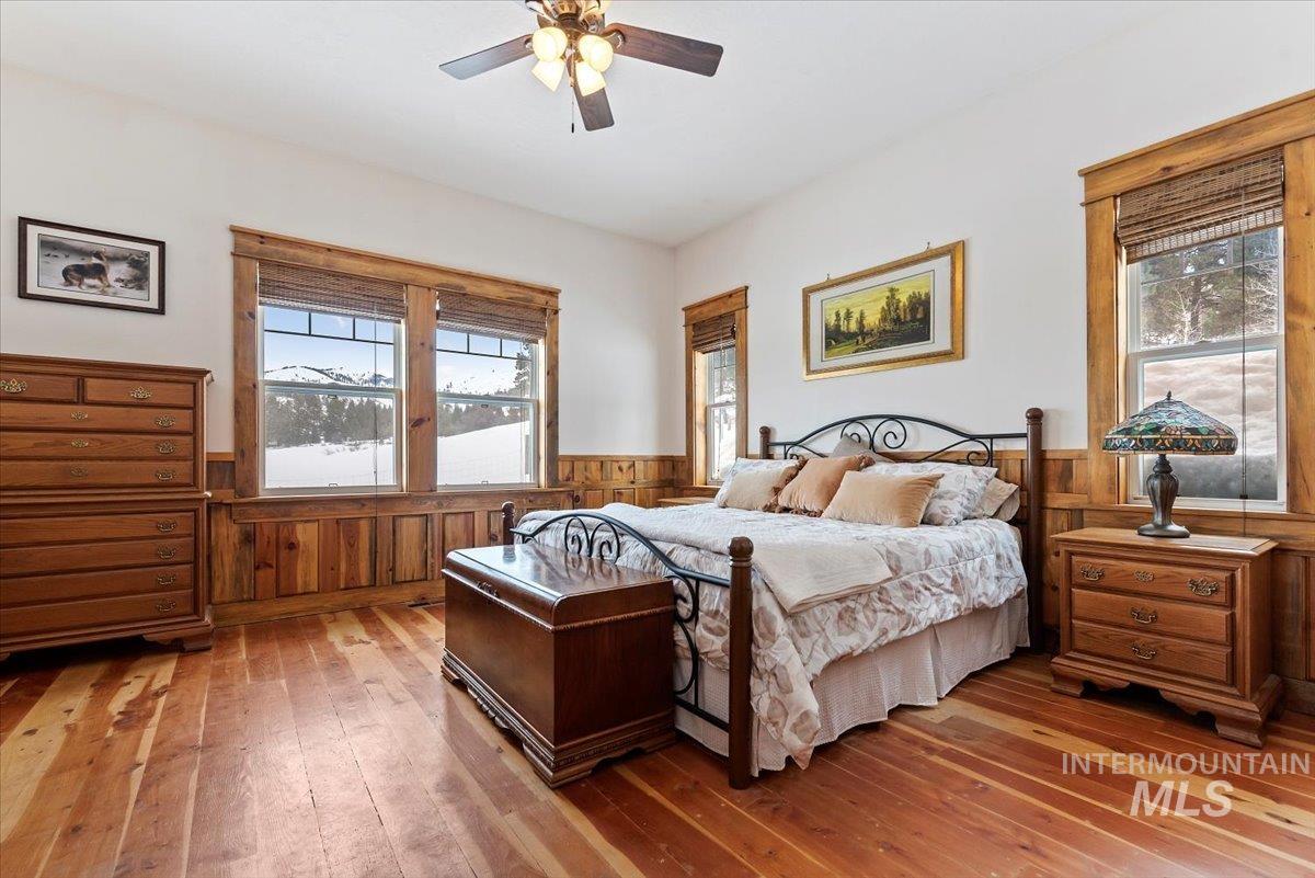 675 W Russell Dr, Prairie, Idaho 83647, 3 Bedrooms, 2 Bathrooms, Residential For Sale, Price $800,000, 98951188