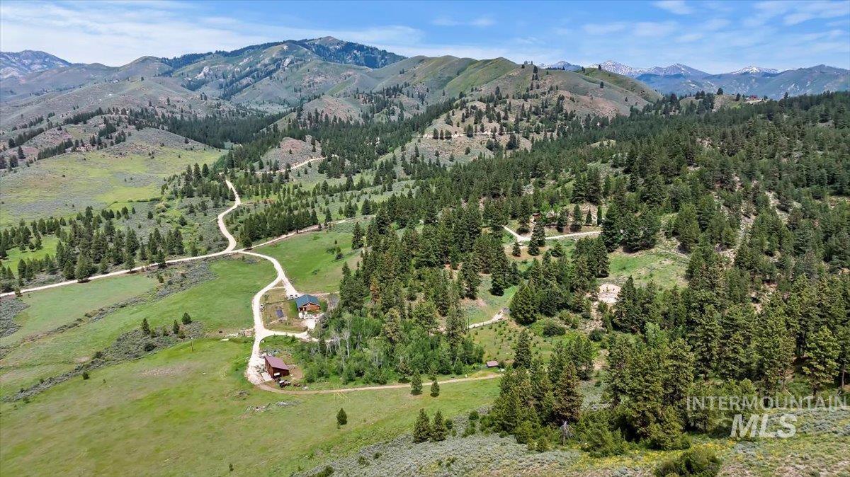 675 W Russell Dr, Prairie, Idaho 83647, 3 Bedrooms, 2 Bathrooms, Residential For Sale, Price $800,000, 98951188