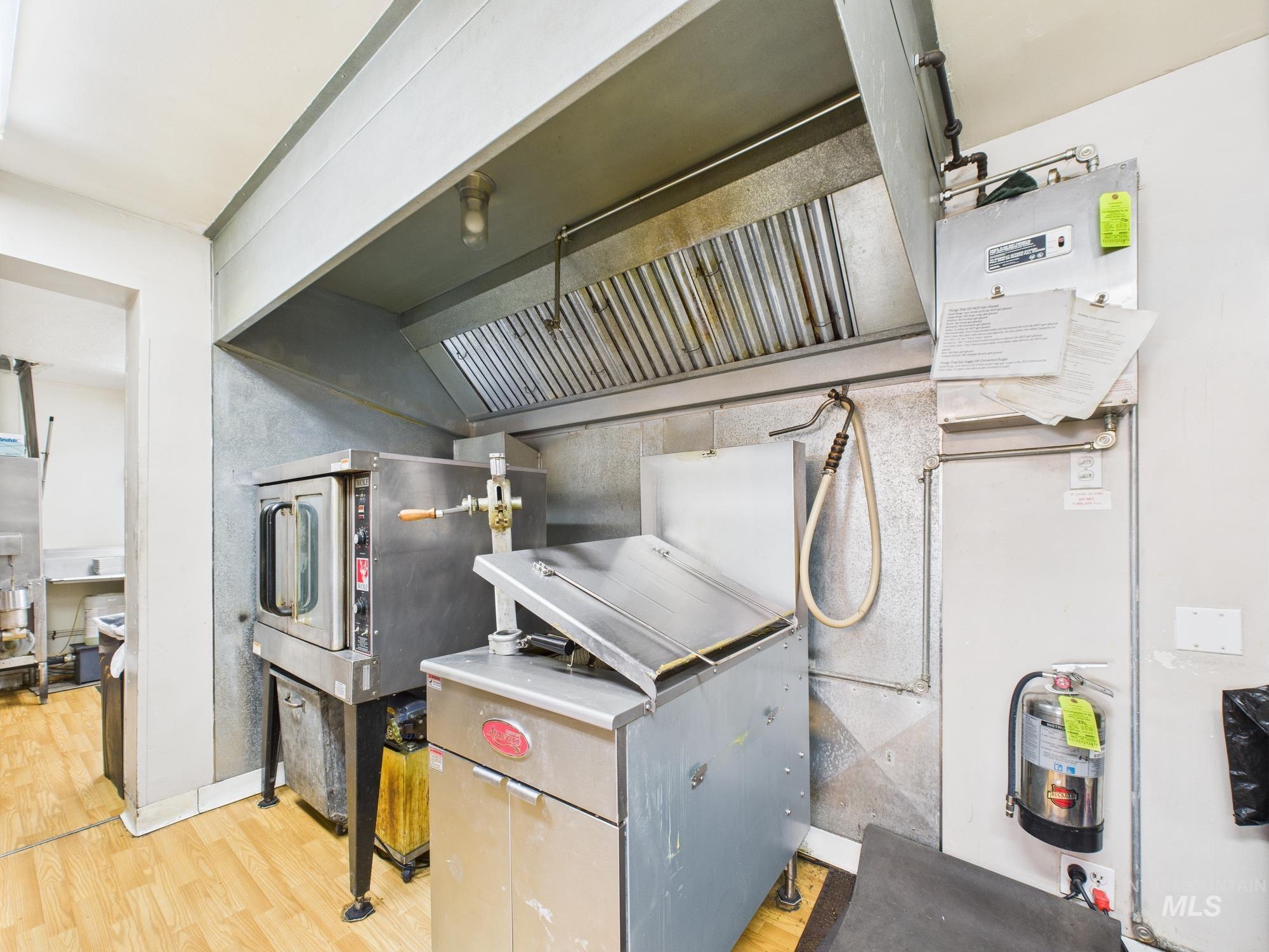 105 E 4th Street, Emmett, Idaho 83617, Business/Commercial For Sale, Price $300,000, 98951204