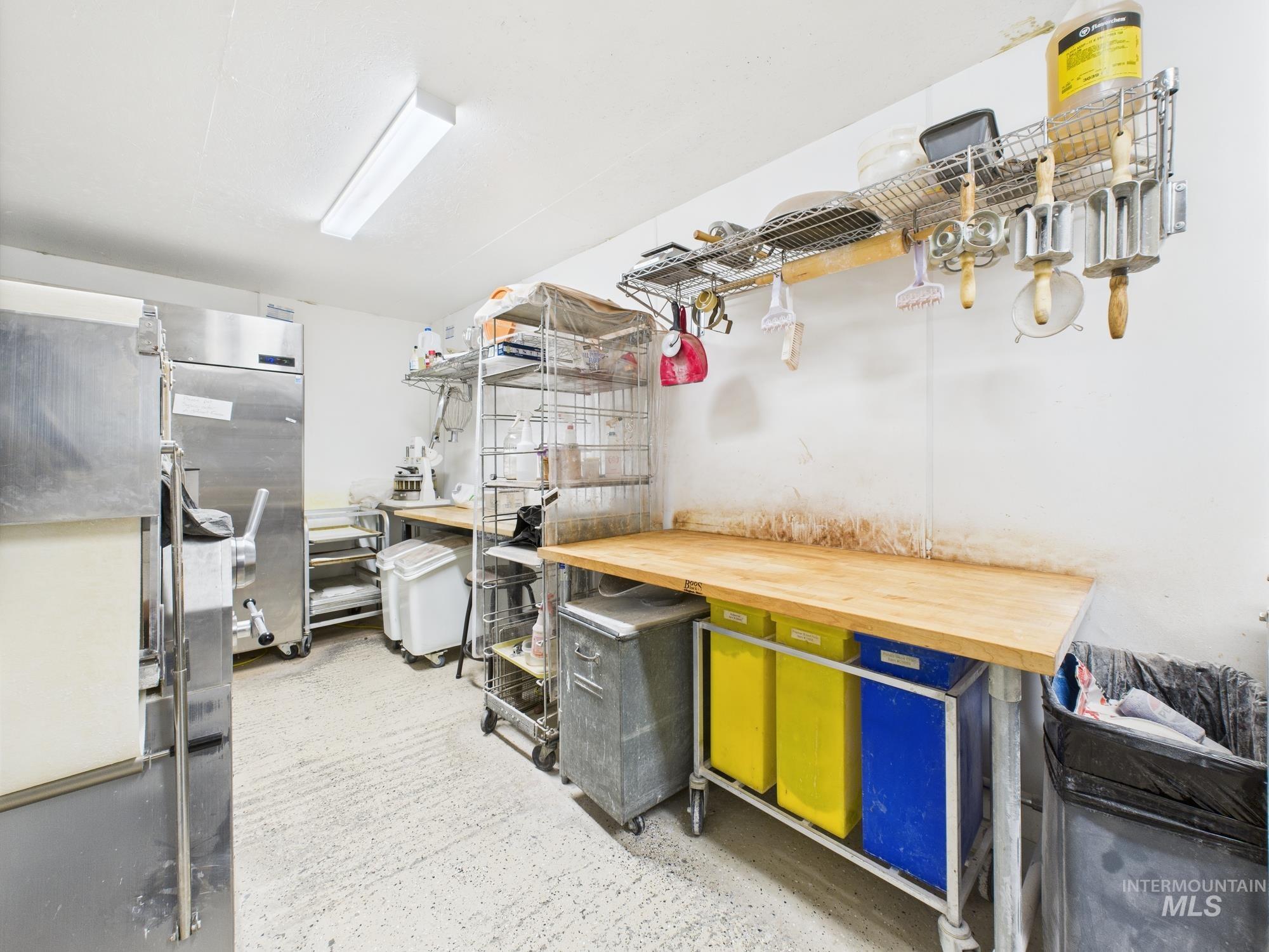 105 E 4th Street, Emmett, Idaho 83617, Business/Commercial For Sale, Price $300,000, 98951204