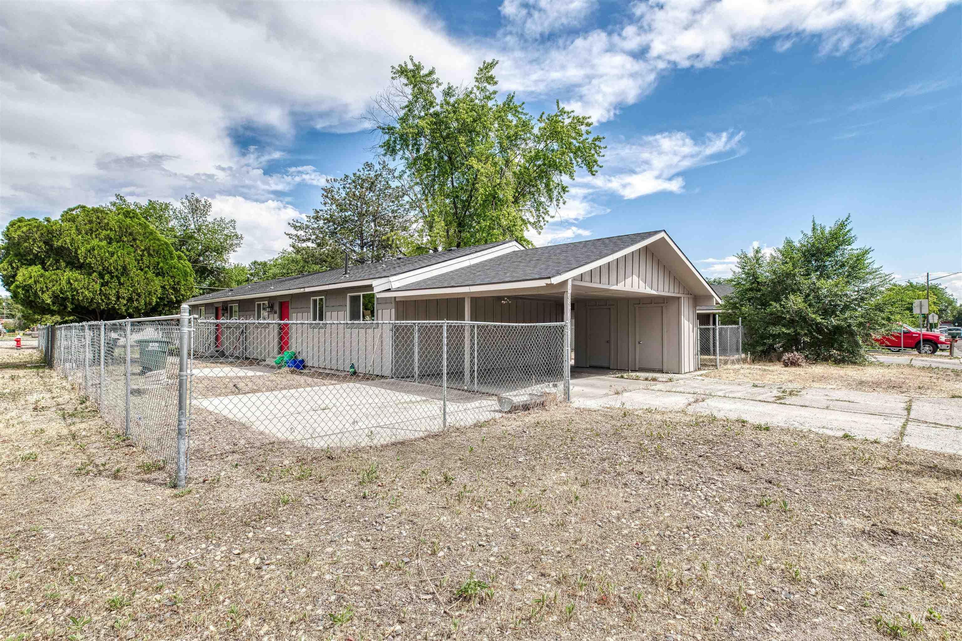 684/686 NW 6th St, Ontario, Oregon 97914, 2 Bedrooms, 1 Bathroom, Residential Income For Sale, Price $365,000, 98951271