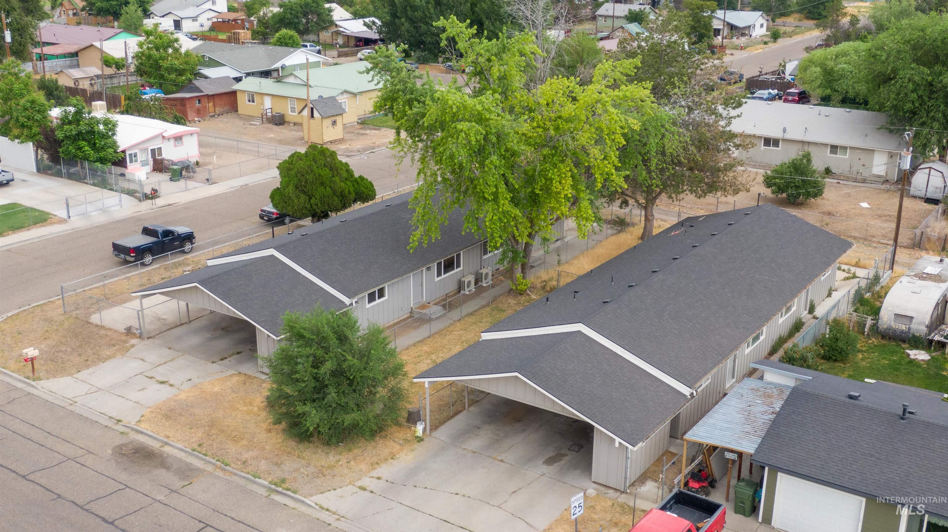 684/686 NW 6th St, Ontario, Oregon 97914, 2 Bedrooms, 1 Bathroom, Residential Income For Sale, Price $365,000, 98951271