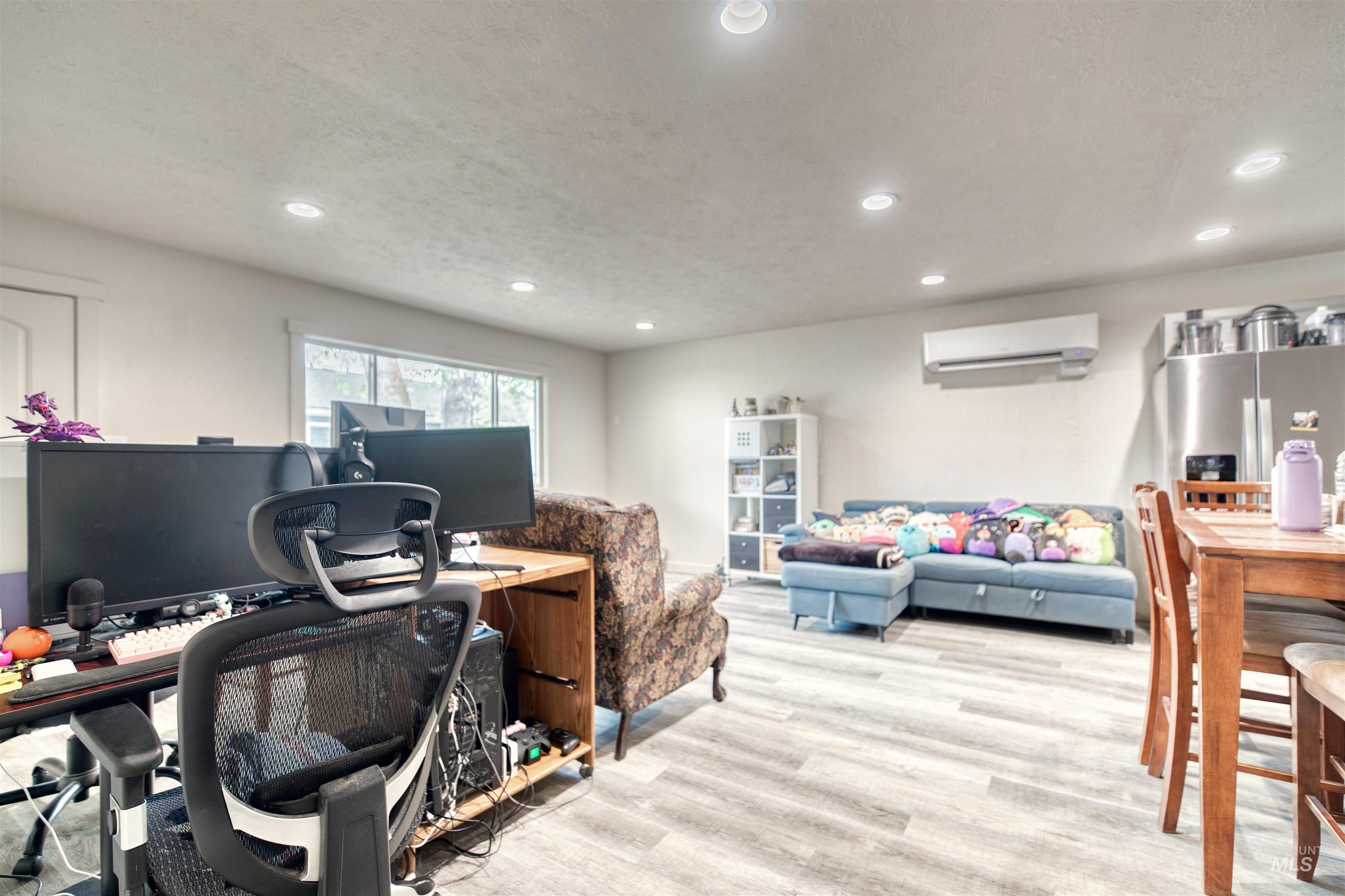 684/686 NW 6th St, Ontario, Oregon 97914, 2 Bedrooms, 1 Bathroom, Residential Income For Sale, Price $365,000, 98951271