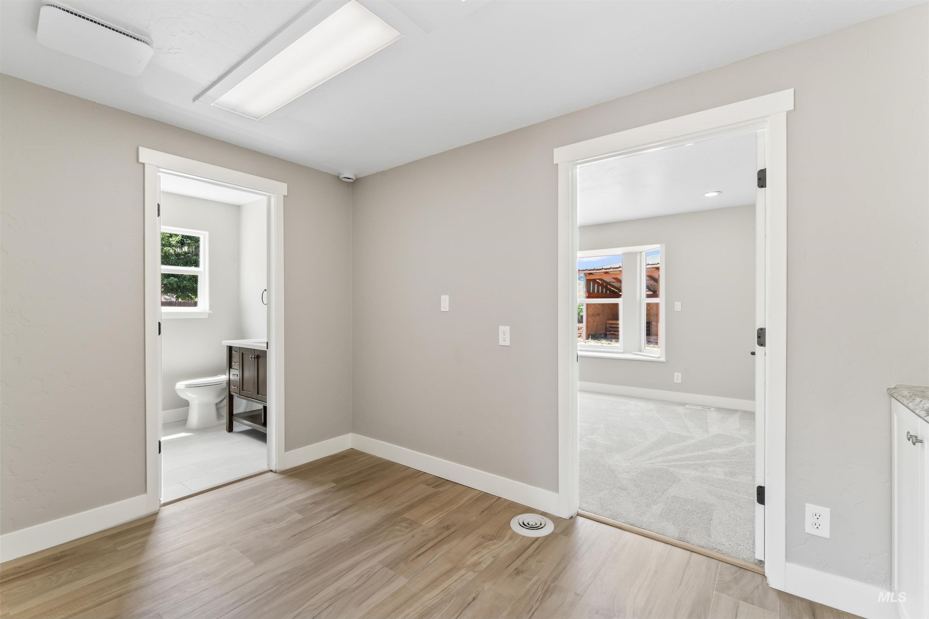 25 Horseshu Vue Circle, Horseshoe Bend, Idaho 83629, 4 Bedrooms, 3.5 Bathrooms, Residential For Sale, Price $831,900, 98951281