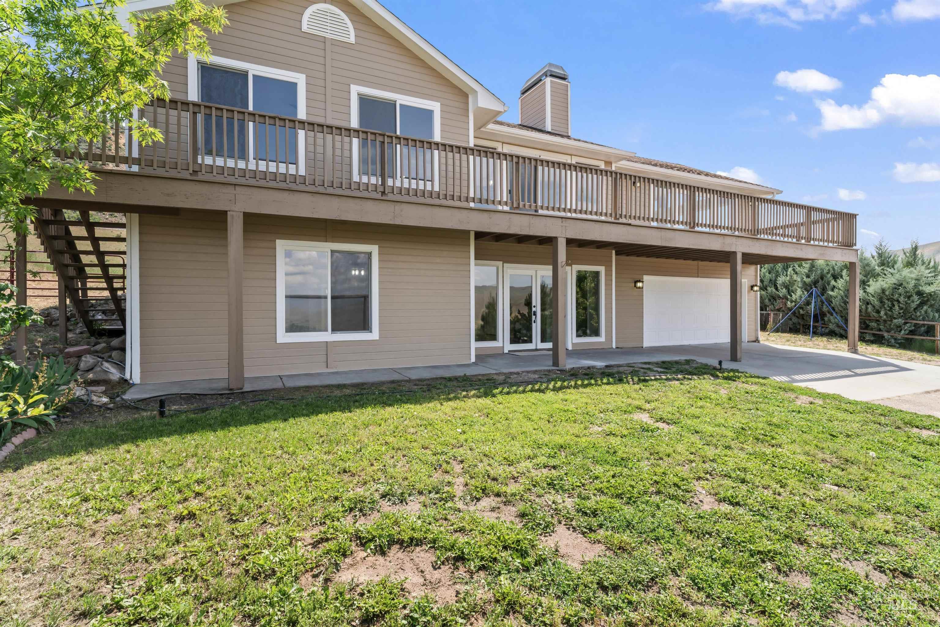 25 Horseshu Vue Circle, Horseshoe Bend, Idaho 83629, 4 Bedrooms, 3.5 Bathrooms, Residential For Sale, Price $831,900, 98951281