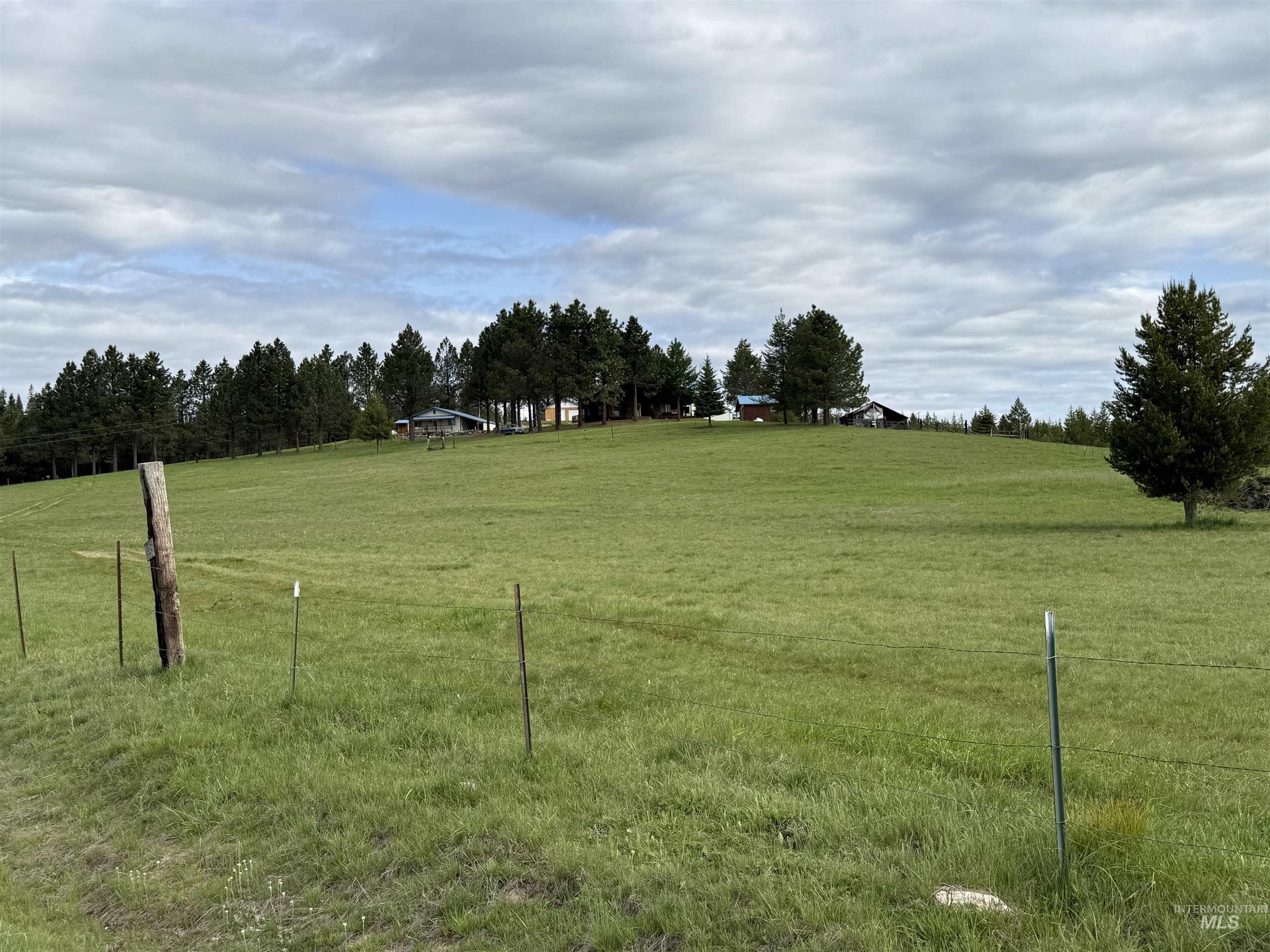 500 Maxwell Lane, Elk City, Idaho 83525, 3 Bedrooms, 2.5 Bathrooms, Residential For Sale, Price $2,395,000, 98951286