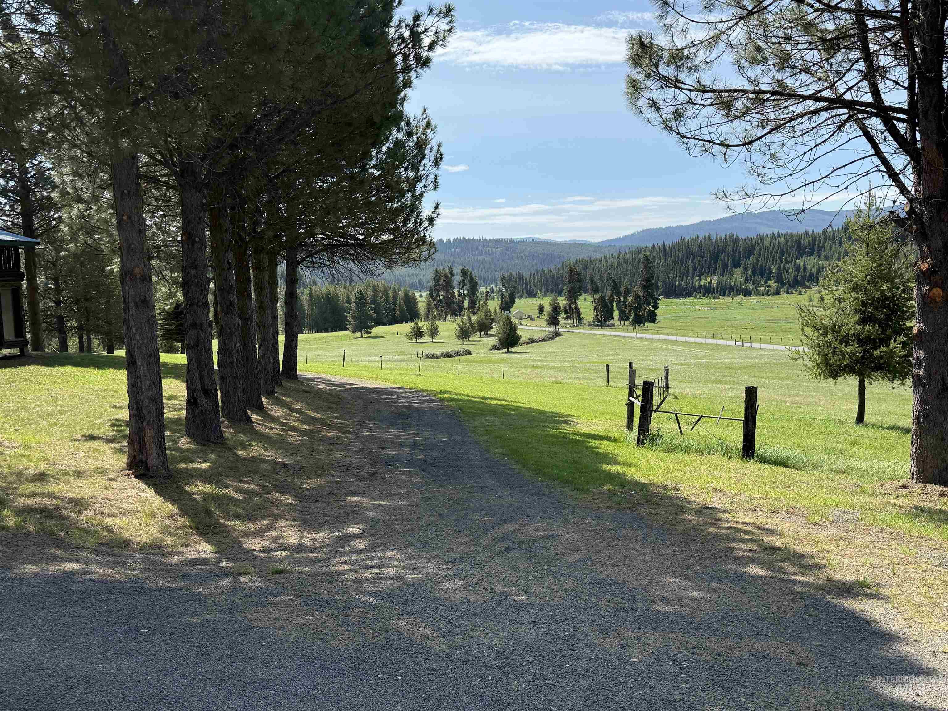 500 Maxwell Lane, Elk City, Idaho 83525, 3 Bedrooms, 2.5 Bathrooms, Residential For Sale, Price $2,395,000, 98951286