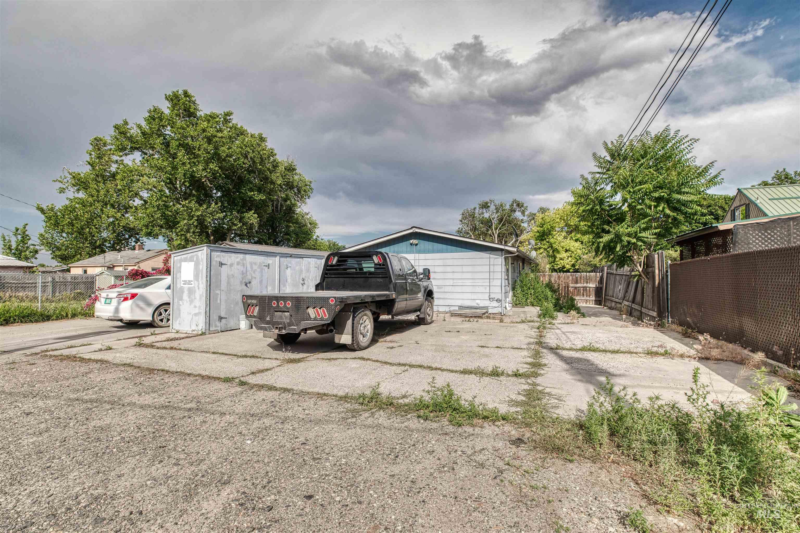 345/347 NW 7th St, Ontario, Oregon 97914, 2 Bedrooms, 1 Bathroom, Residential Income For Sale, Price $335,000, 98951288