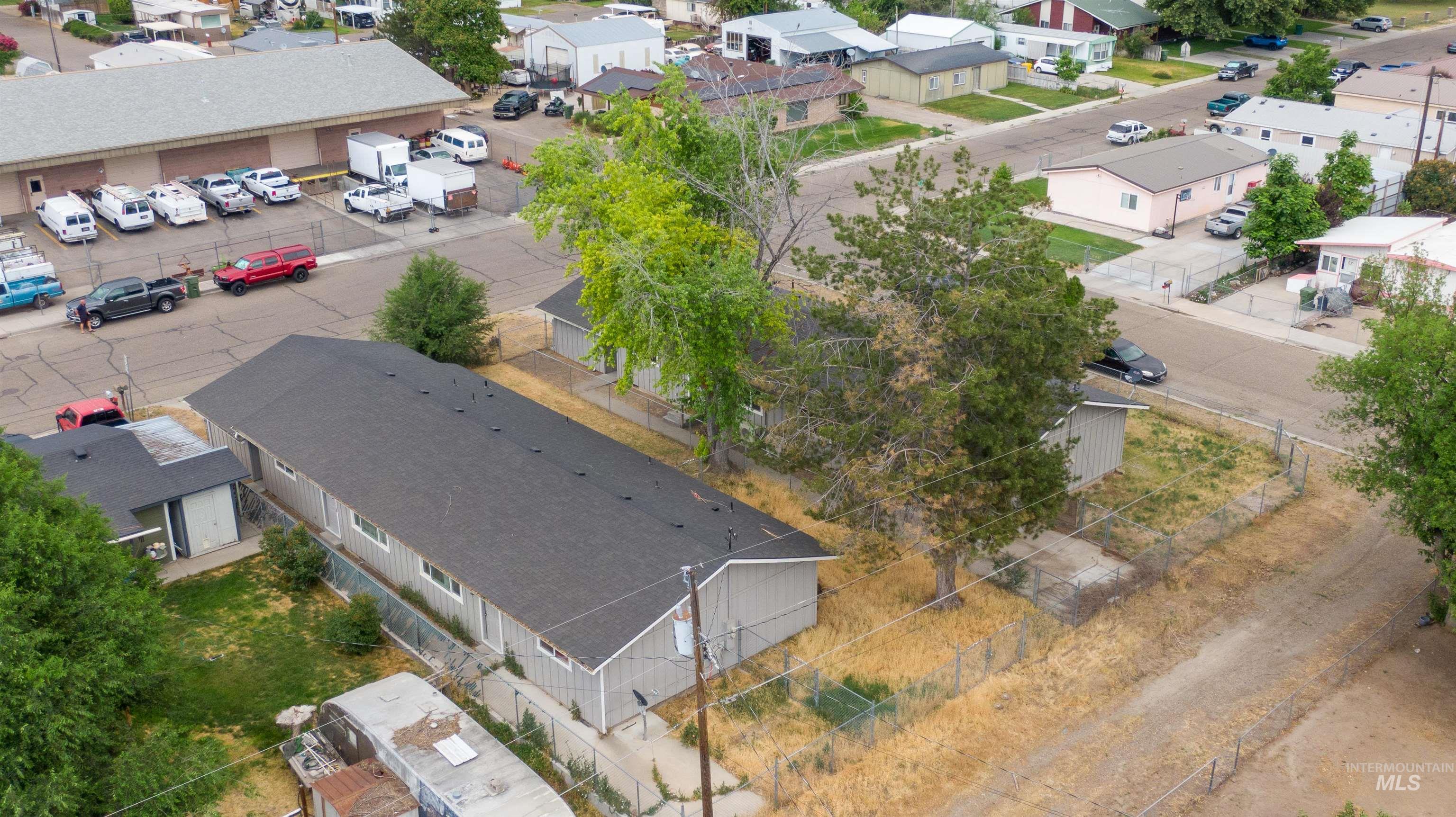 650/652 NW 6th St, Ontario, Oregon 97914, 2 Bedrooms, 1 Bathroom, Residential Income For Sale, Price $365,000, 98951289