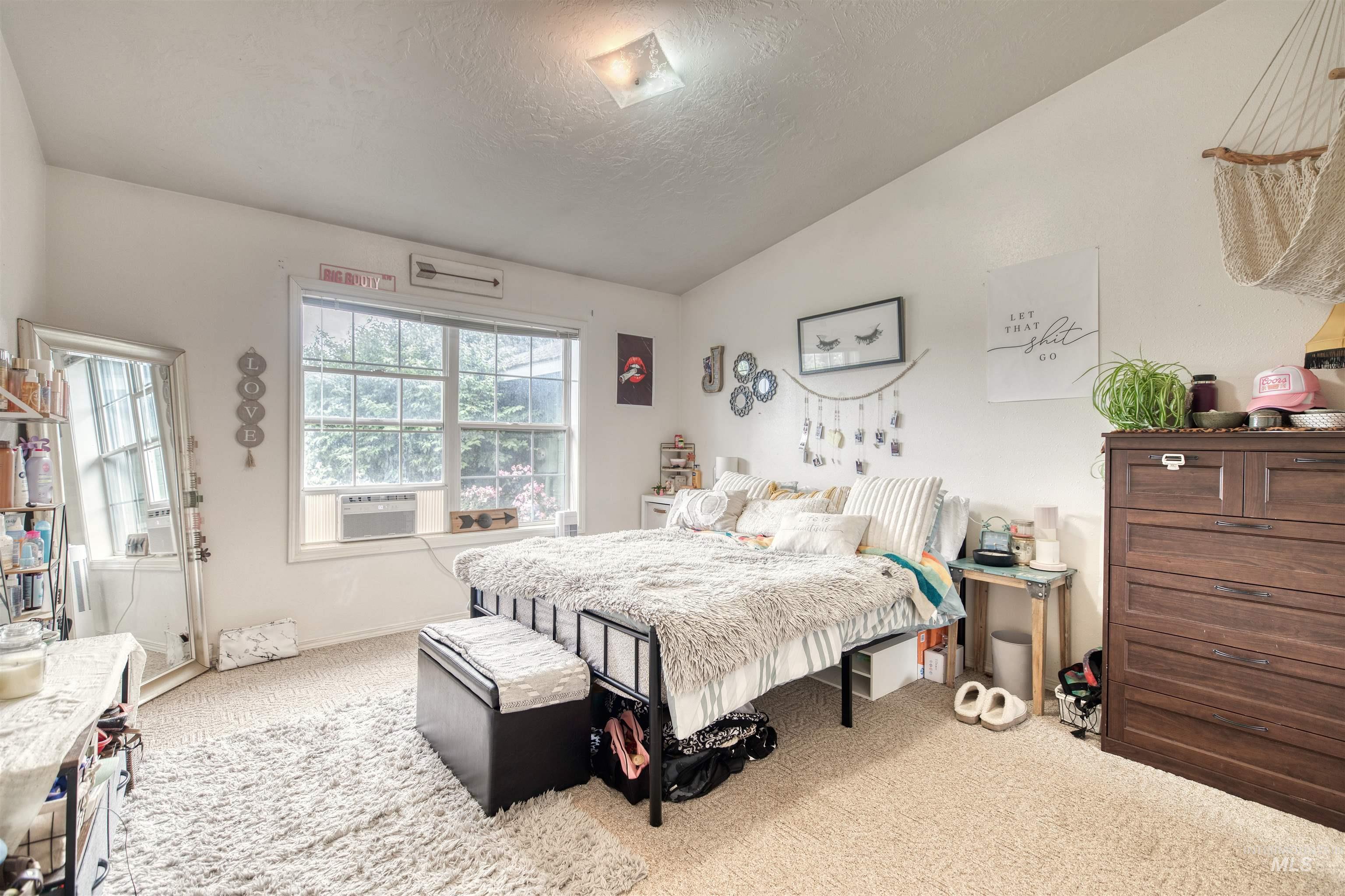 1921 Arcata Way, Ontario, Oregon 97914, 2 Bedrooms, 2 Bathrooms, Residential Income For Sale, Price $395,000, 98951298