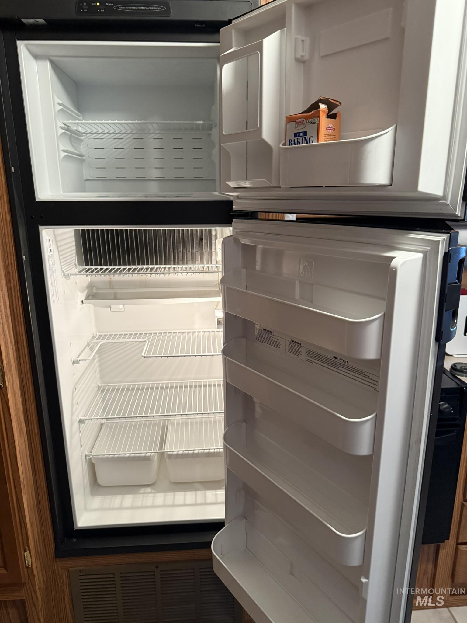 29 B Street, Cascade, Idaho 83611, 1 Bedroom, 1 Bathroom, Residential For Sale, Price $112,500, 98951315