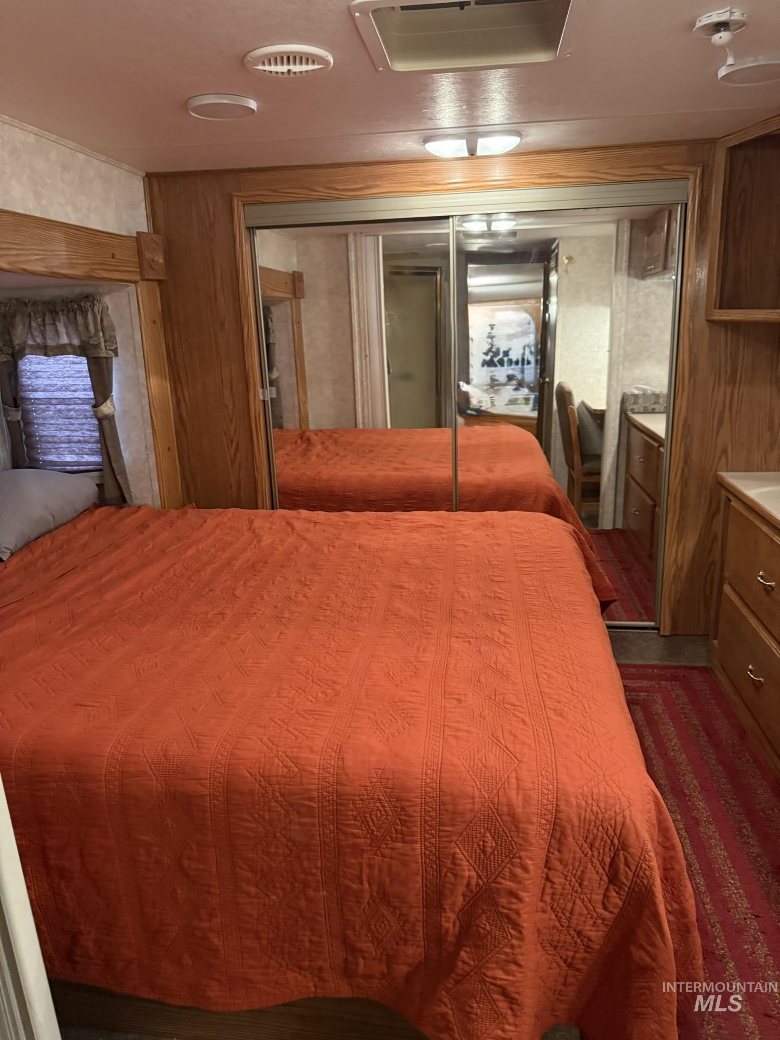 29 B Street, Cascade, Idaho 83611, 1 Bedroom, 1 Bathroom, Residential For Sale, Price $112,500, 98951315