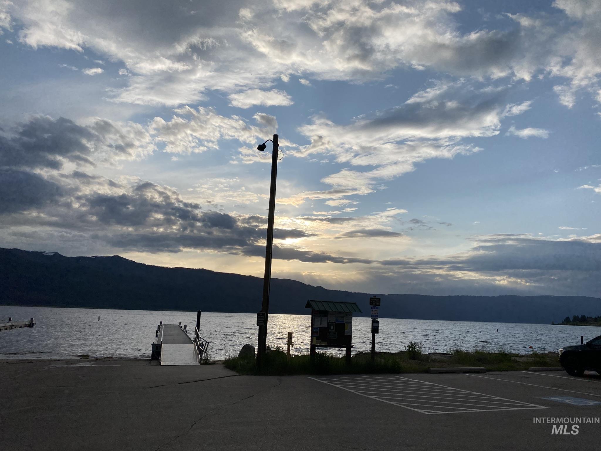 29 B Street, Cascade, Idaho 83611, 1 Bedroom, 1 Bathroom, Residential For Sale, Price $112,500, 98951315