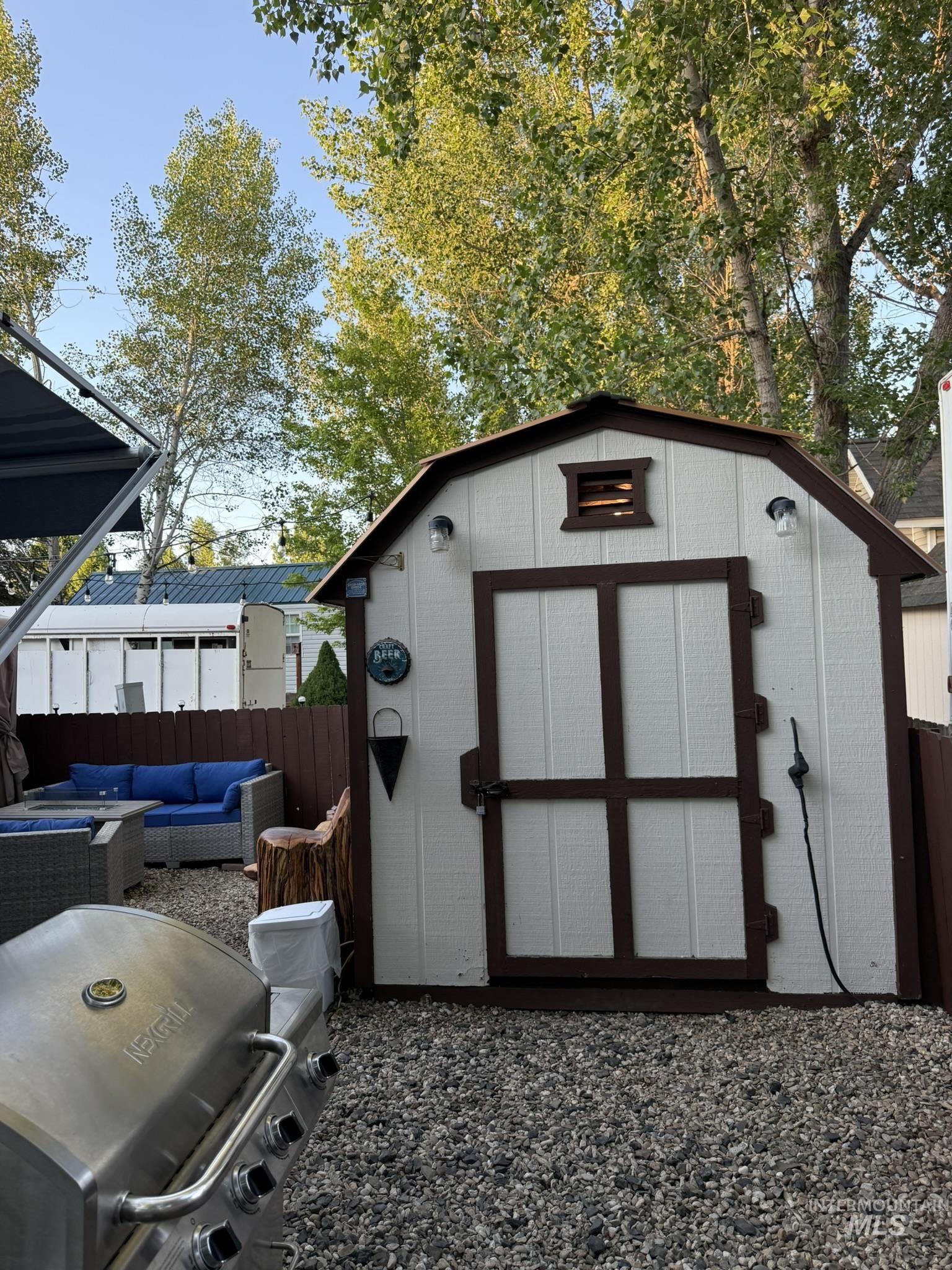 29 B Street, Cascade, Idaho 83611, 1 Bedroom, 1 Bathroom, Residential For Sale, Price $112,500, 98951315