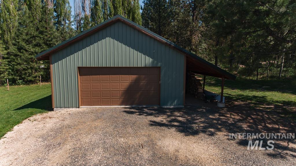 165 Clear Creek Rd, Cascade, Idaho 83611, 4 Bedrooms, 3 Bathrooms, Residential For Sale, Price $869,900, 98951321