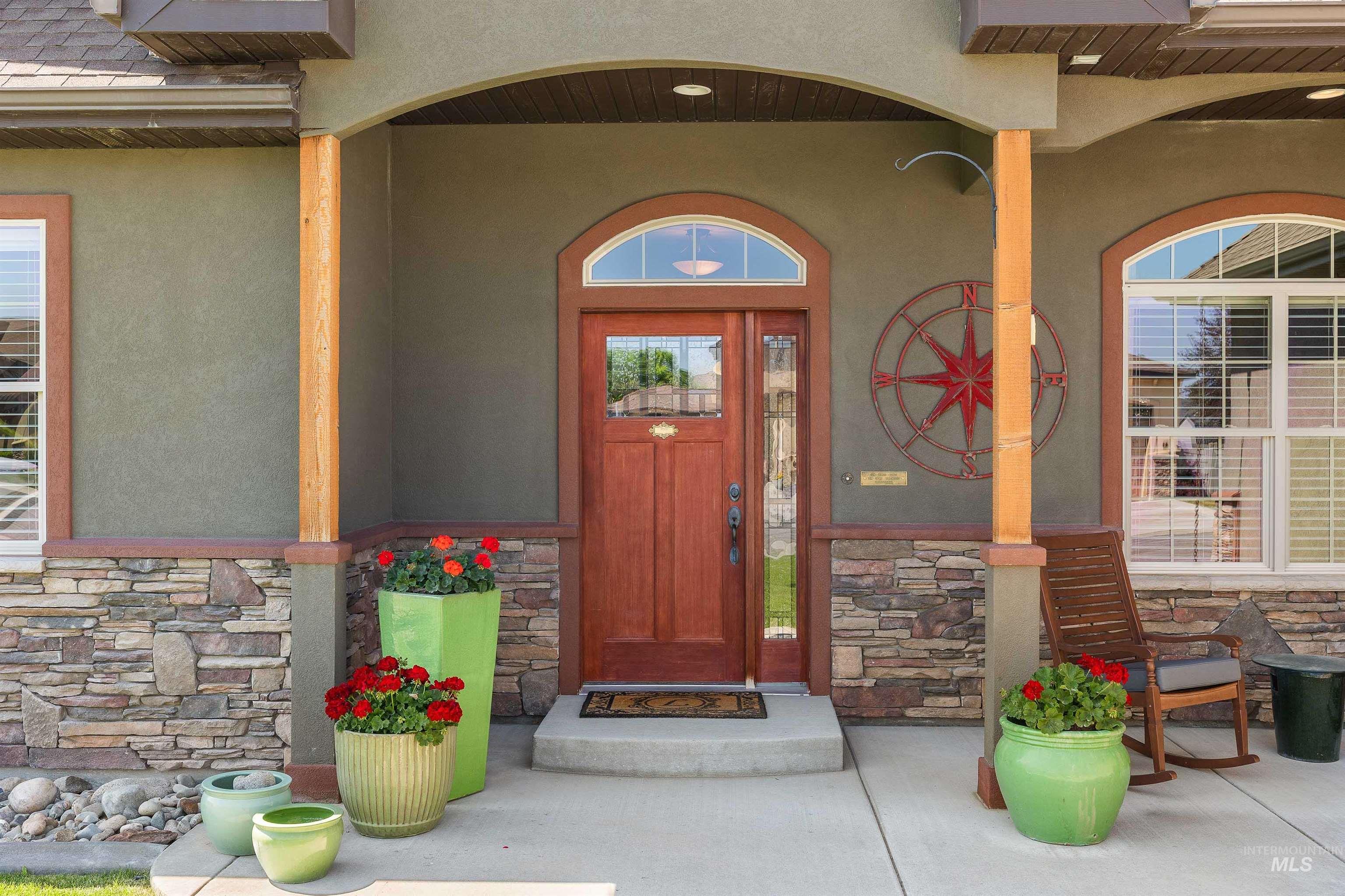 455 Coiner Cir, Twin Falls, Idaho 83301-7891, 4 Bedrooms, 2.5 Bathrooms, Residential For Sale, Price $565,000, 98951325