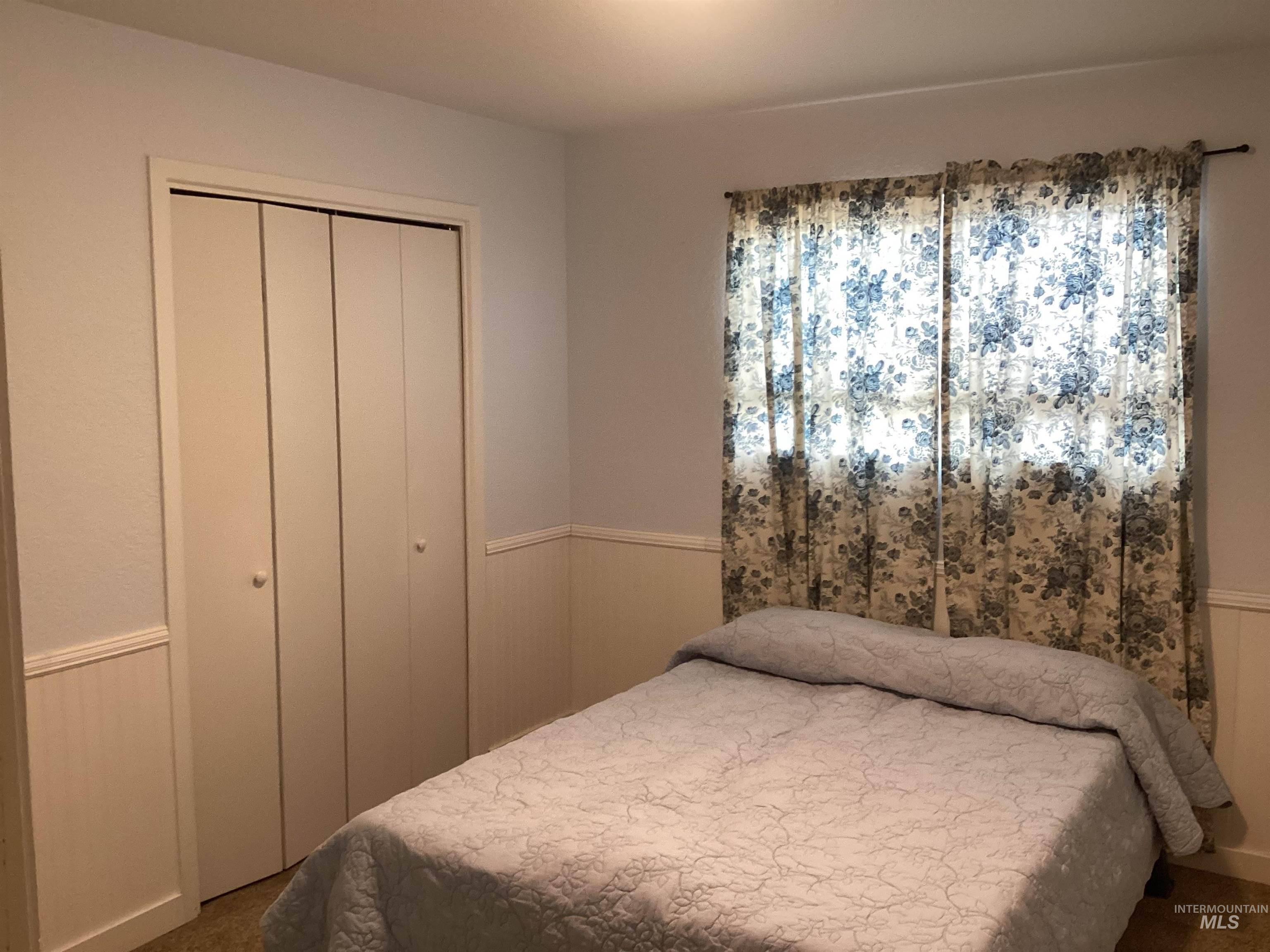 21017 Cottonwood Drive, Greenleaf, Idaho 83626, 3 Bedrooms, 1 Bathroom, Residential For Sale, Price $315,000, 98951331