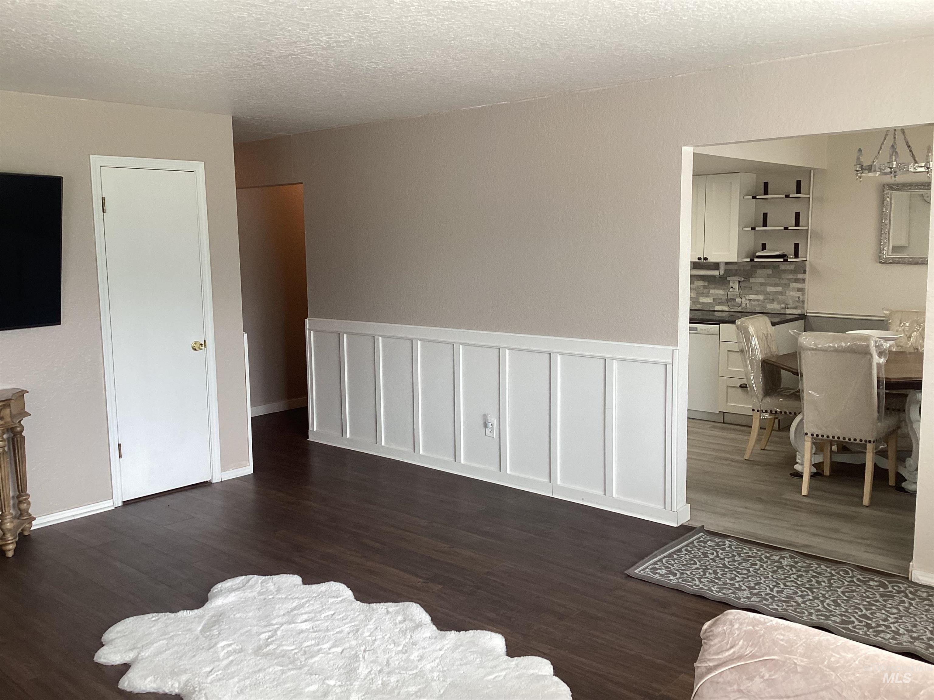 21017 Cottonwood Drive, Greenleaf, Idaho 83626, 3 Bedrooms, 1 Bathroom, Residential For Sale, Price $315,000, 98951331